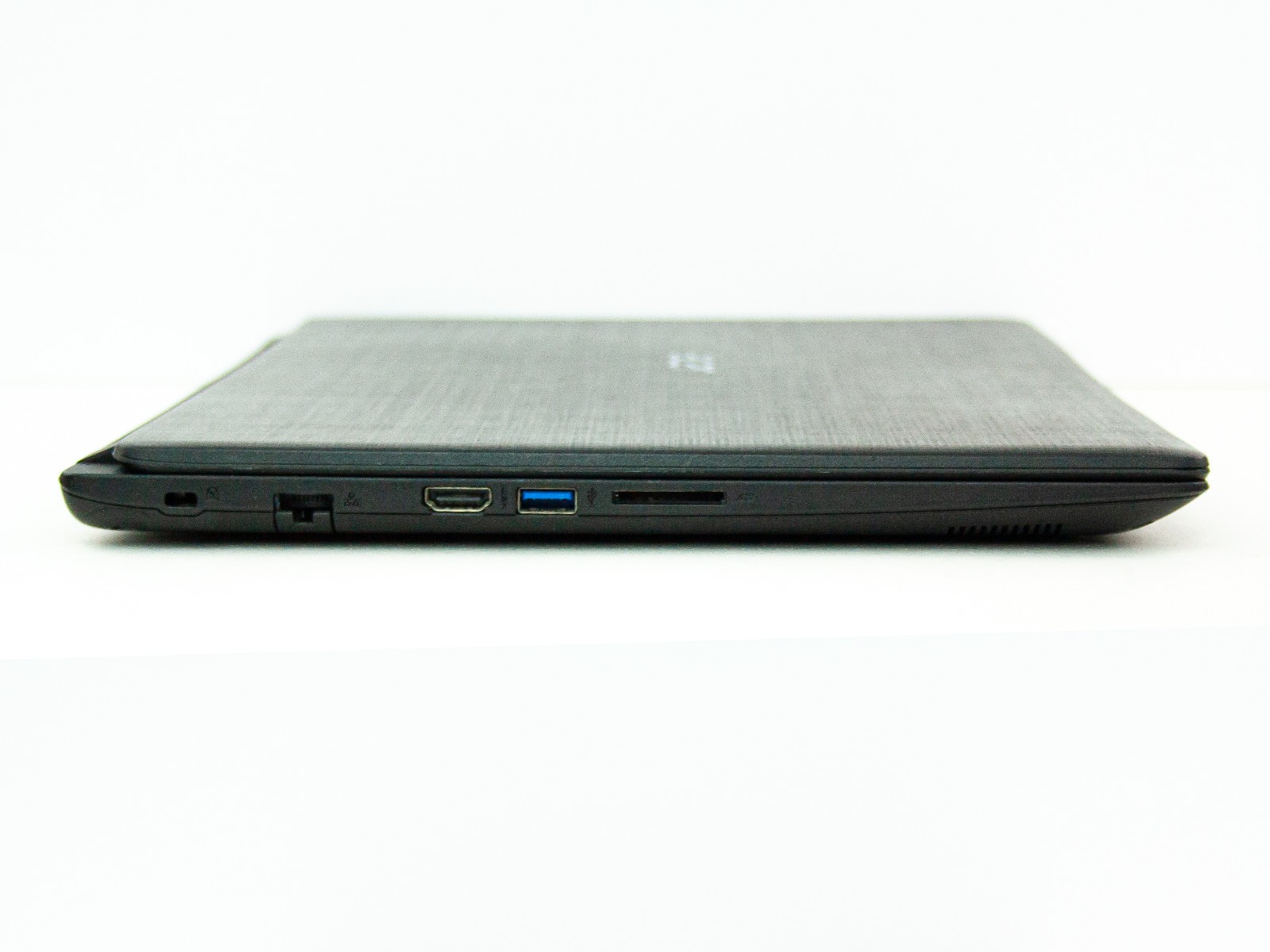 Acer Aspire 3 A315-21 N17Q3 AMD A9-9420e/Radeon R5/12GB RAM/128GB SSD/Win 11