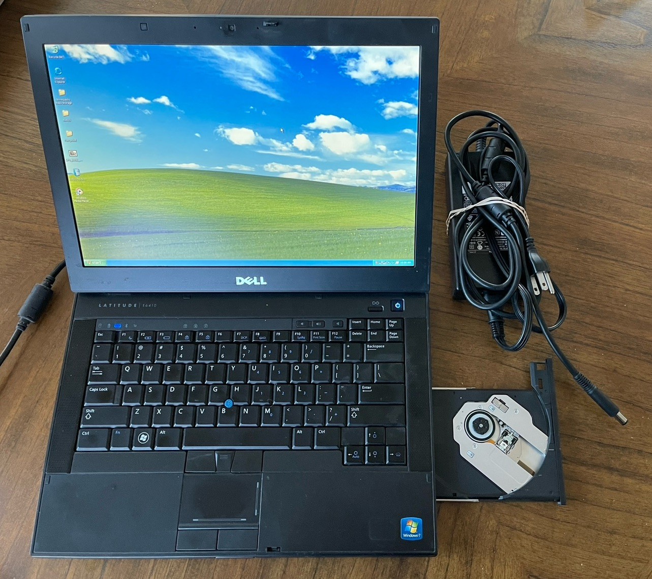 Dell Latitude E6400/10 Windows XP Laptop 14″ Intel Core 2 Duo 4GB RAM 160gb HDD