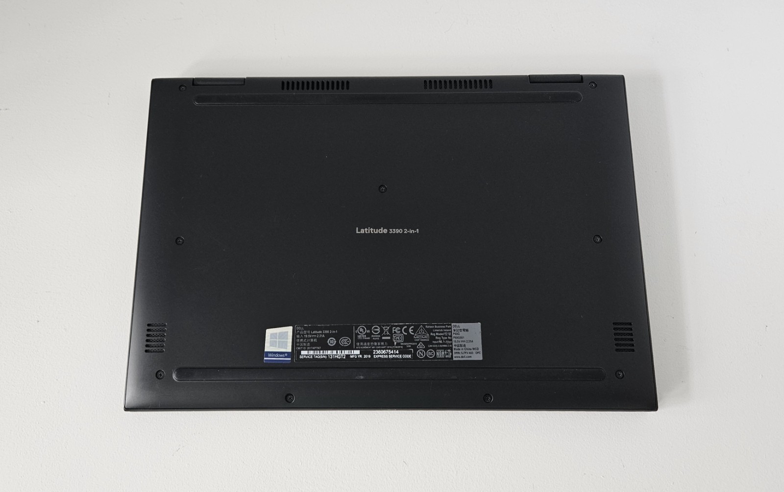 Dell Latitude 3390 2-in-1 Core i3-8130U 2.2Ghz 8GB RAM 256GB SSD Win 11 Pro