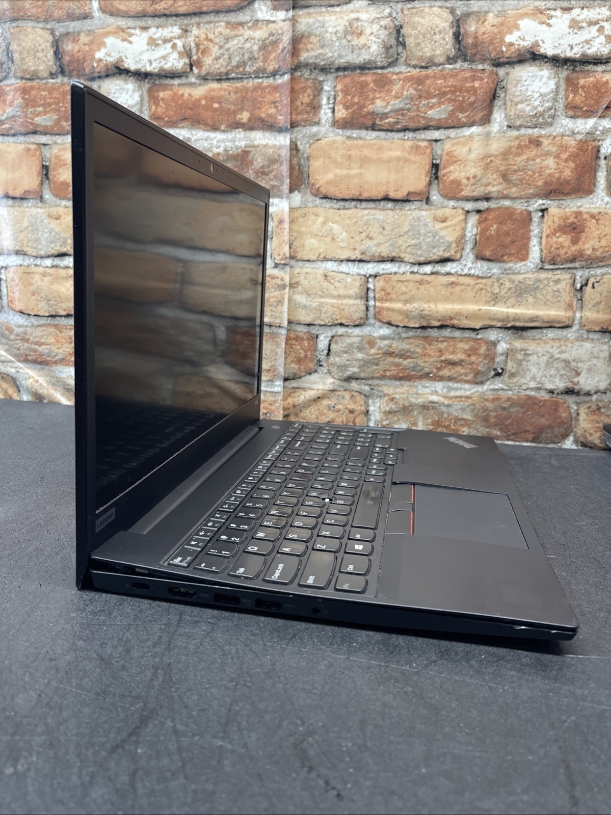 Lenovo ThinkPad E585 Tested LCD Screen w/ Chassis & Battery – No Motherboard’s