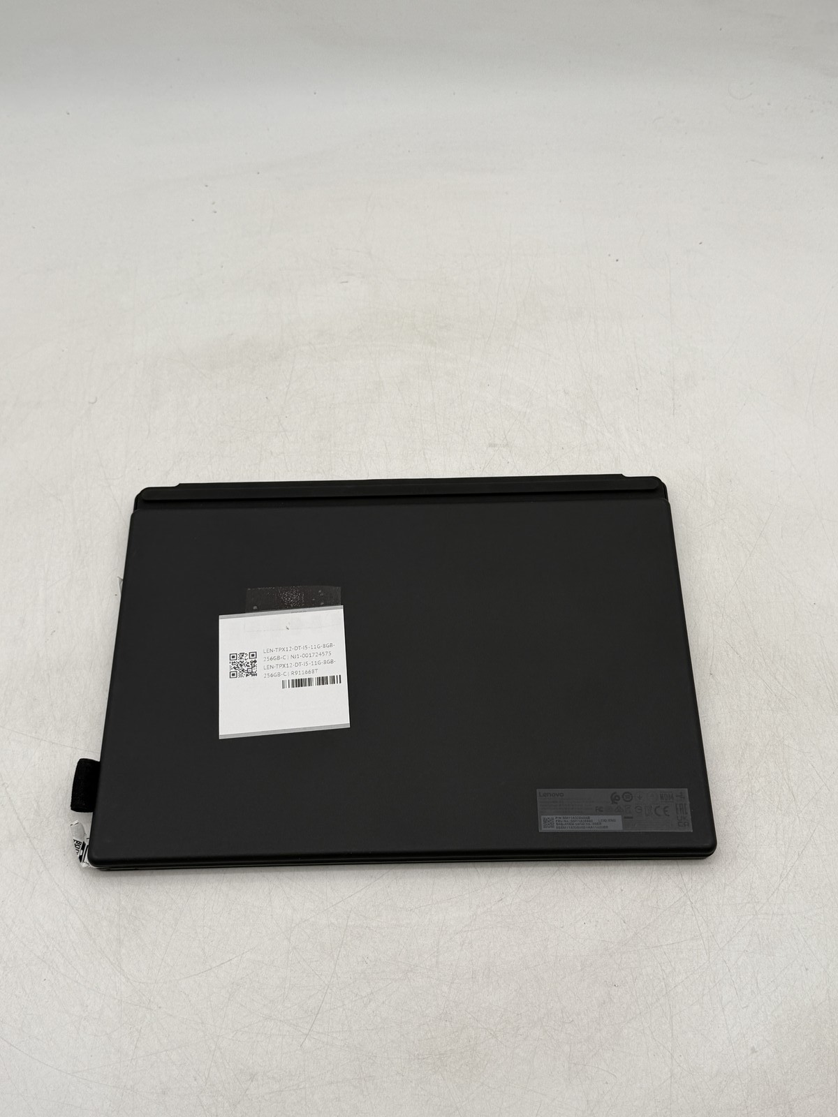 Lenovo ThinkPad X12 Detachable (Gen 1) 12.3″ i5-1130G7 8GB 256GB No OS Read