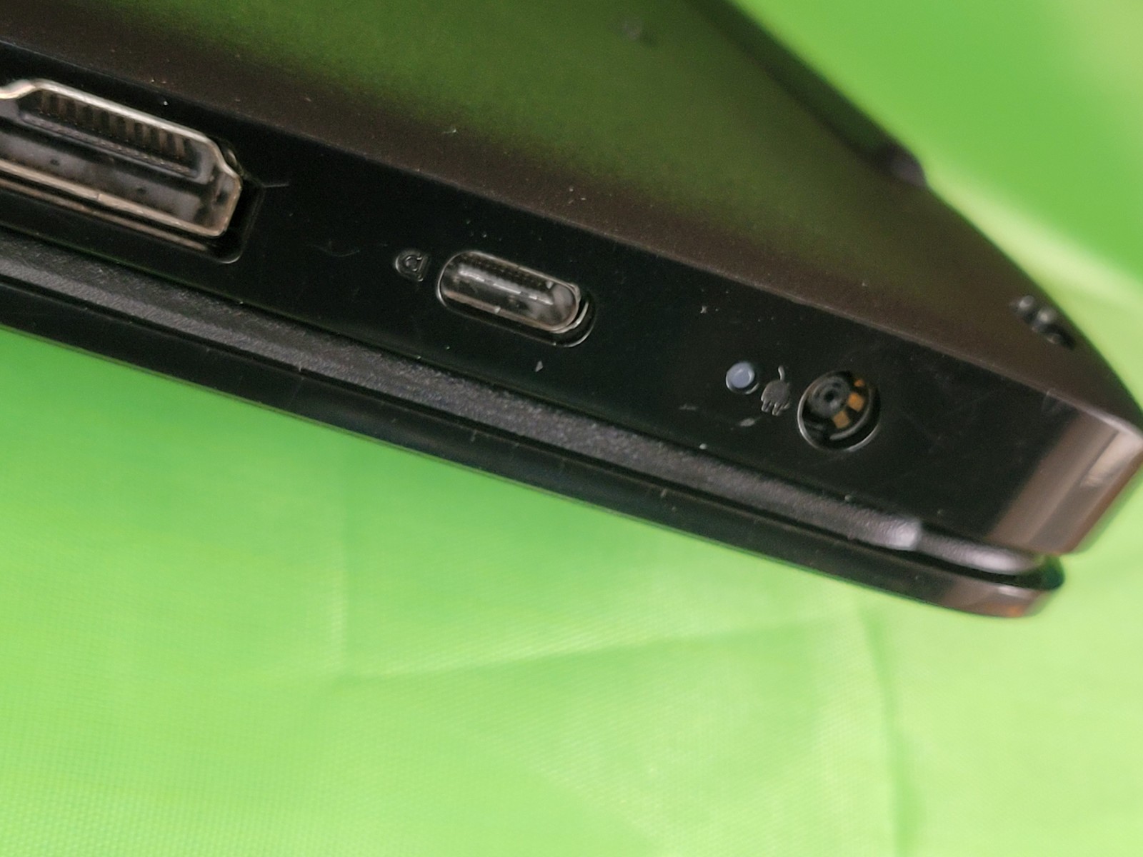 Dell Latitude 3500 32GB 1TB SSD Laptop W11 Pro Intel Core i5-8265u 1.6 GHz 15.5″
