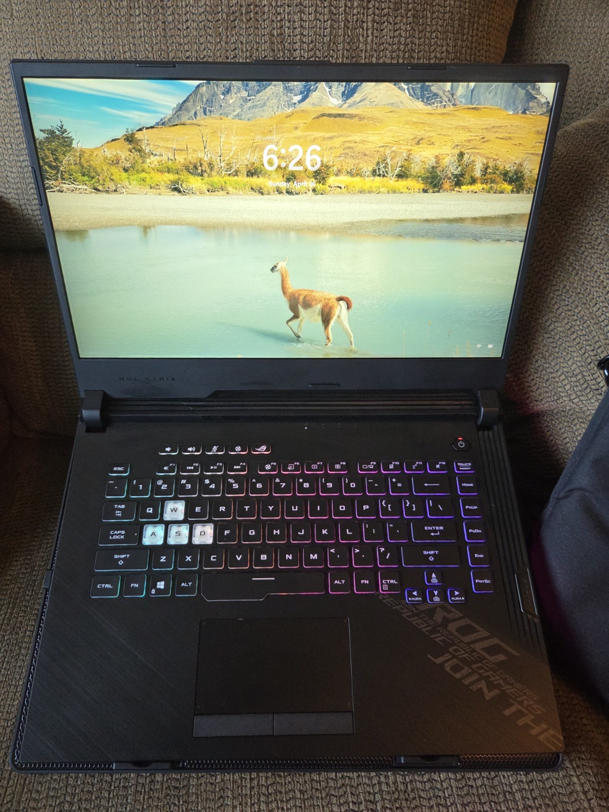 Asus ROG Strix G15 15 2021 Laptop I 15.6″ IPS 240Hz 3ms RTX 2060
