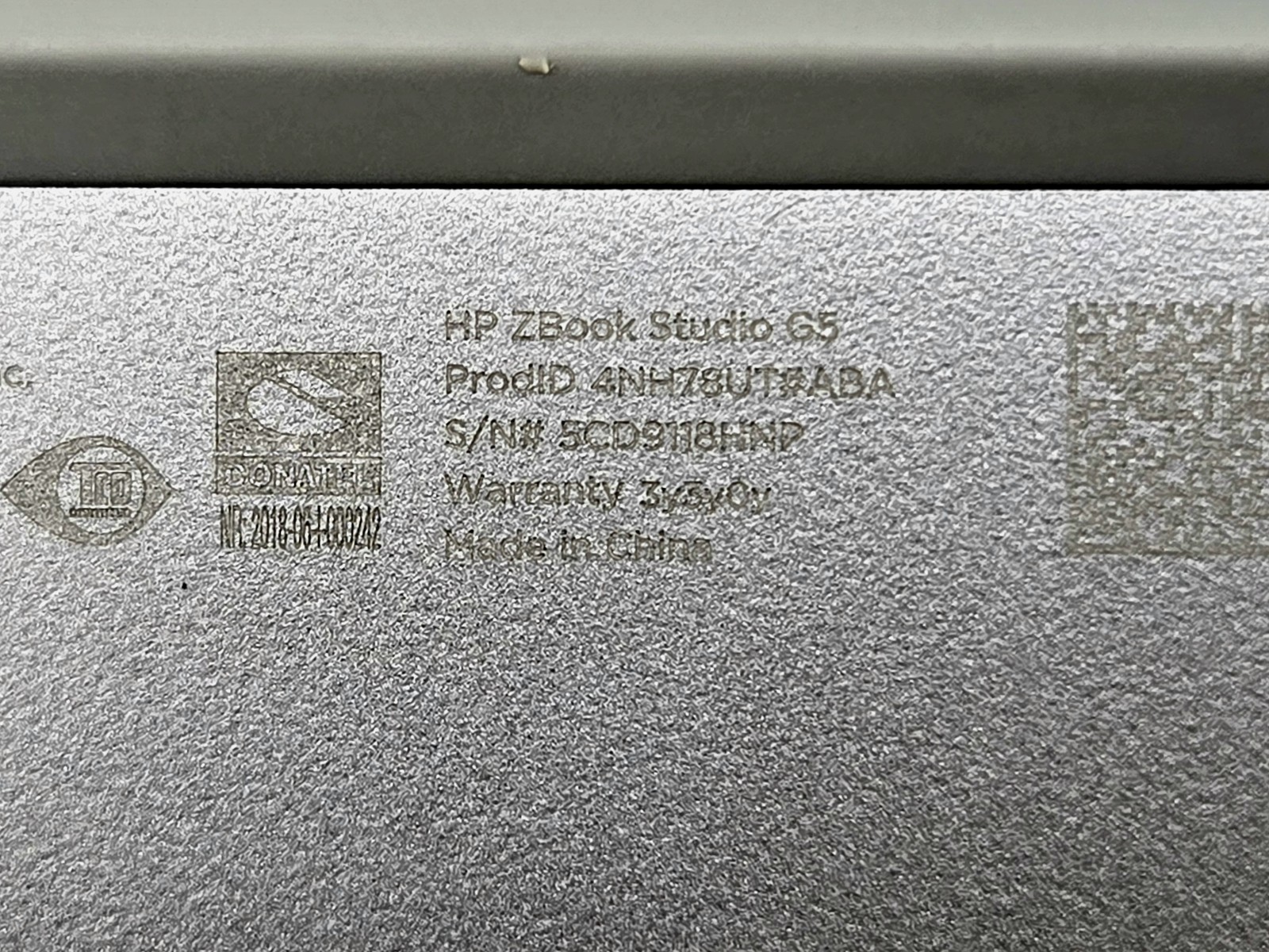 HP ZBook Studio G5 15″ FHD XEON E-2176M 1TB SSD 16GB W11P Quadro P1000 120Hz