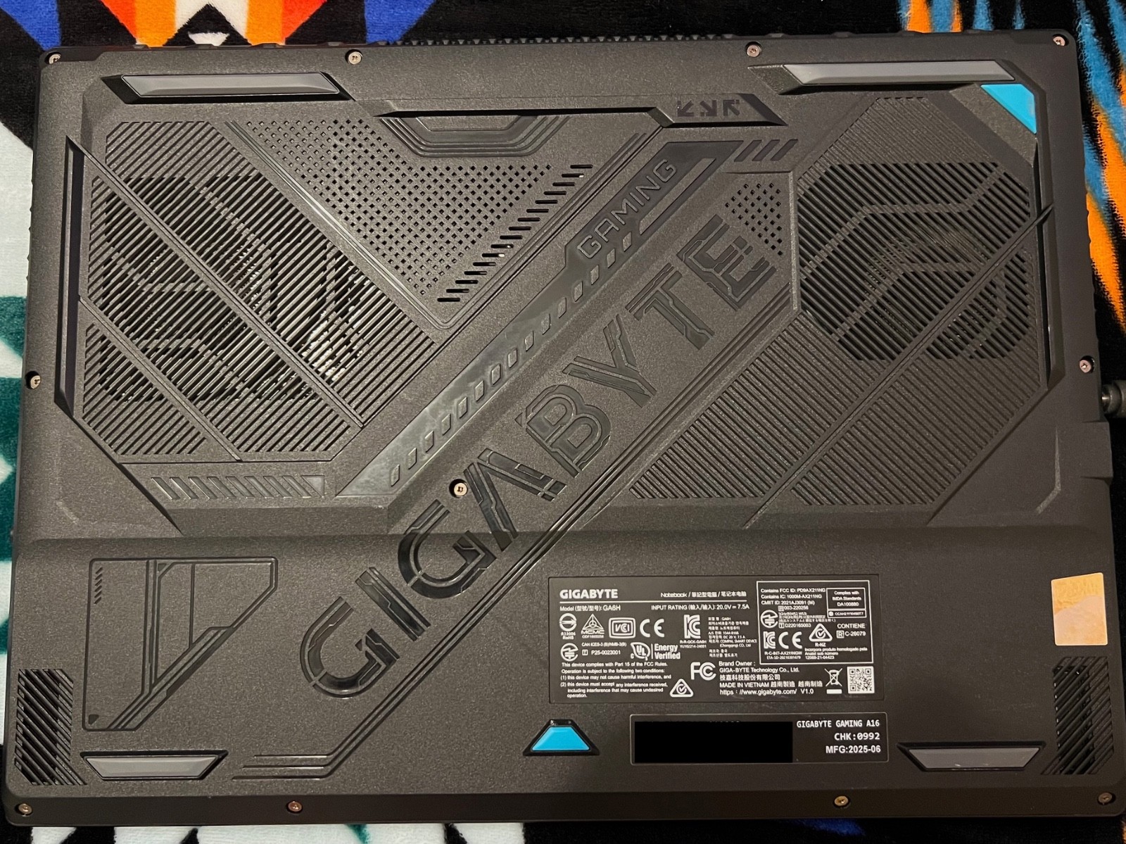 Gigabyte Gaming Laptop A16 i7-13620H NiVidia GeForce RTX 5060 1TB SSD 32GB RAM