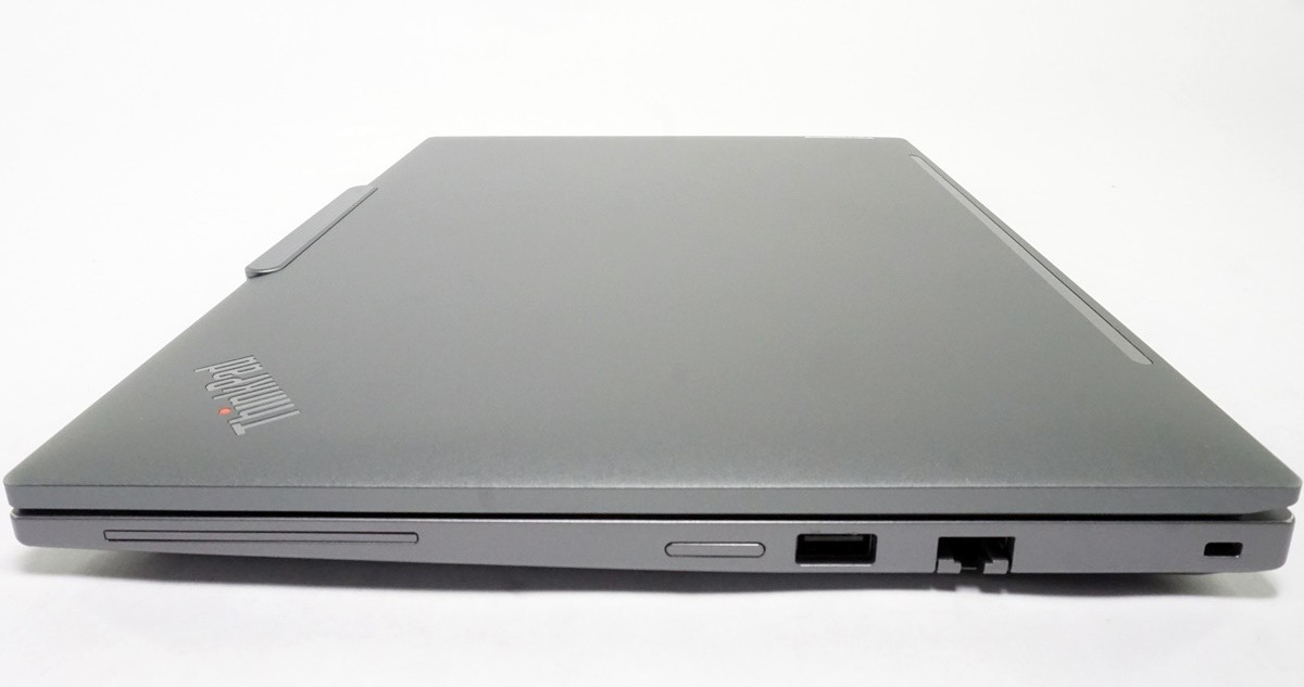 Lenovo ThinkPad T14 Gen 6 14″ FHD+ Core Ultra 5 225U 1.5GHz 16GB RAM 256GB SSD