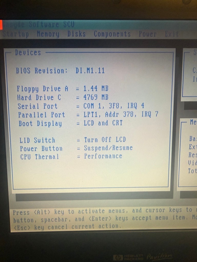 Vintage HP Pavilion N3330 Laptop Windows 98 Working Comes With Power Cord.