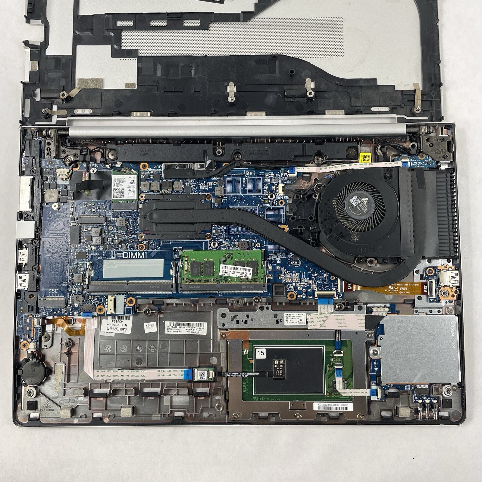 HP EliteBook 850 G5 15.6″ i7-8650U 1.90 GHz 8 GB RAM No SSD/OS/AC/Battery