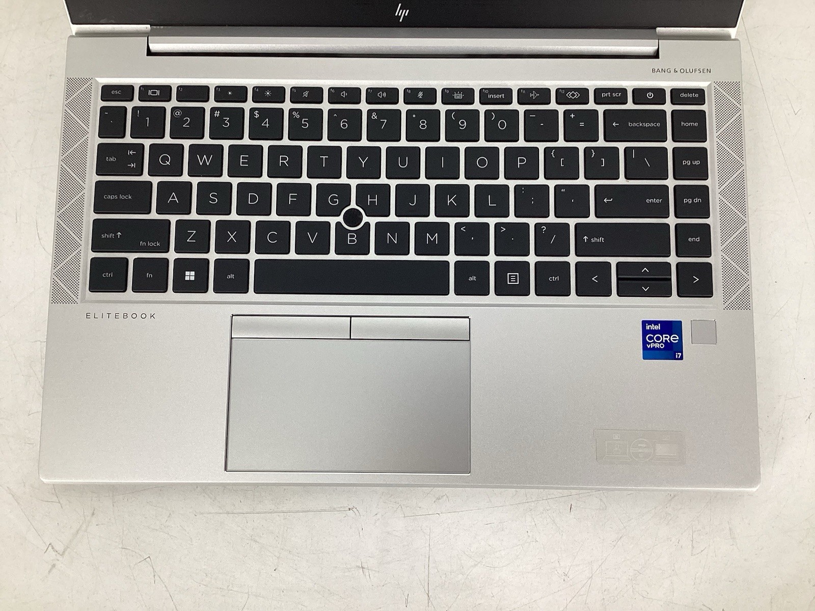 HP EliteBook 840 G8 14″ (i7-1185G7 @3.0GHz, 32GB RAM, 256GB NVMe, No OS) No AC
