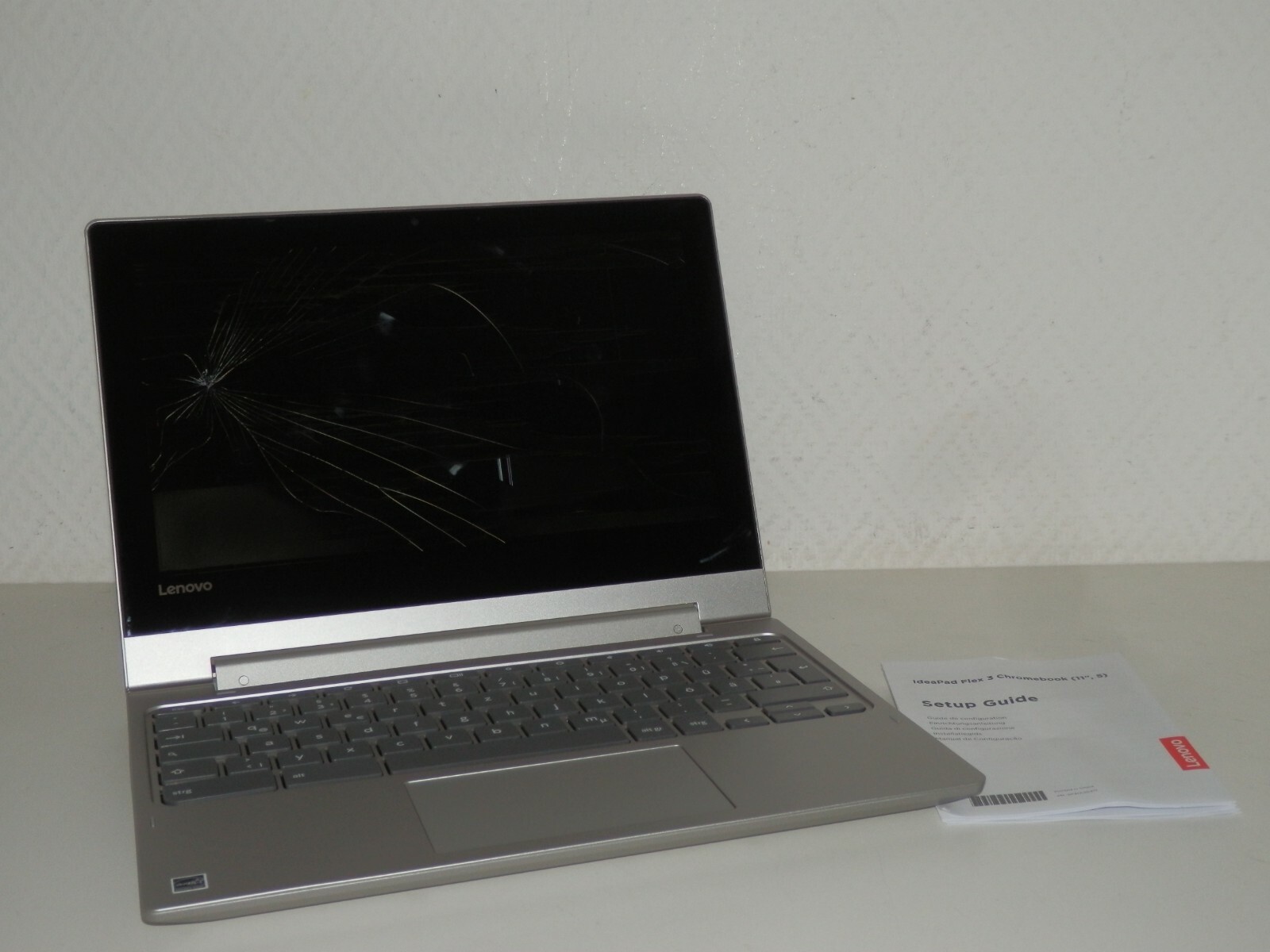 Lenovo IdeaPad Flex 3 Chromebook, MT8173C, 4GB Ram, 64GB EMMc, 11.6 inch Faulty