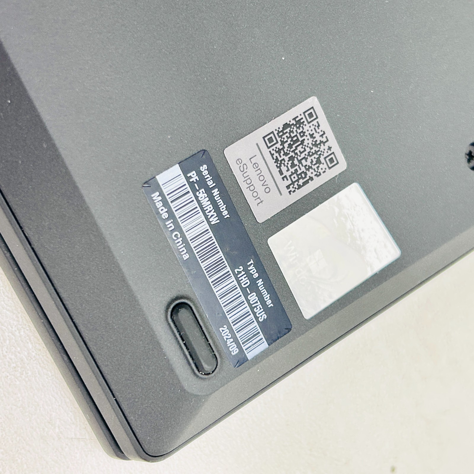 Lenovo Thinkpad T14 G4 Laptop Intel i5-1335u 14″ 512GB 16GB W11P w/ Carry Case