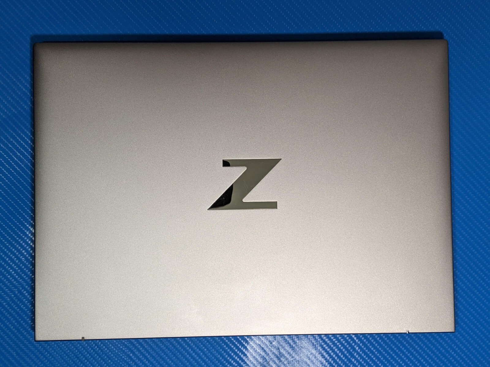 HP ZBook Firefly G9 14″FHD+ i5-1250P 1.7GHz 16GB 256GB SSD W11P WRNTY-10/25 +PA