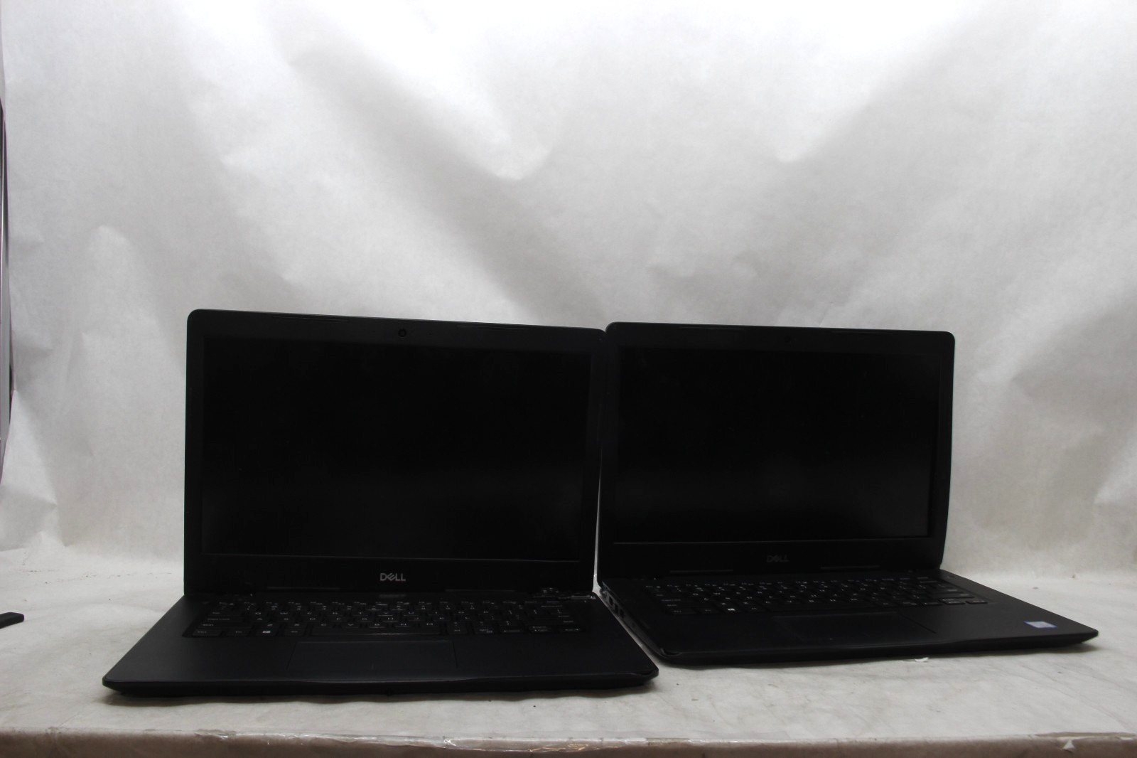 Lot of 2 Dell Latitude 3490 14″ Laptops Intel i5 No RAM NO SSDS AS-IS