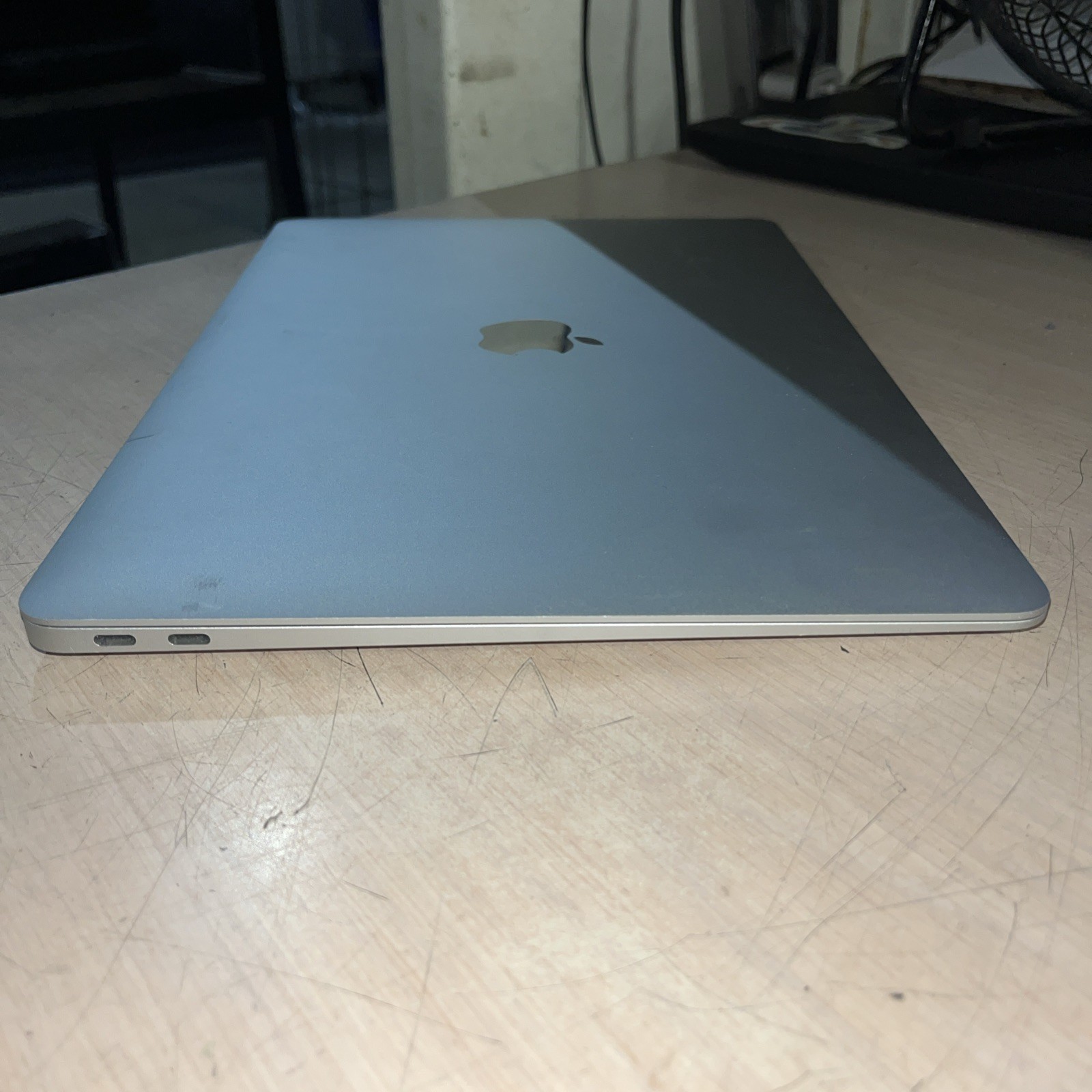 APPLE MACBOOK AIR 13″ SCISSOR, 2020 CORE I3-1000NG4 1.1GHZ 8GB RAM 256SSD