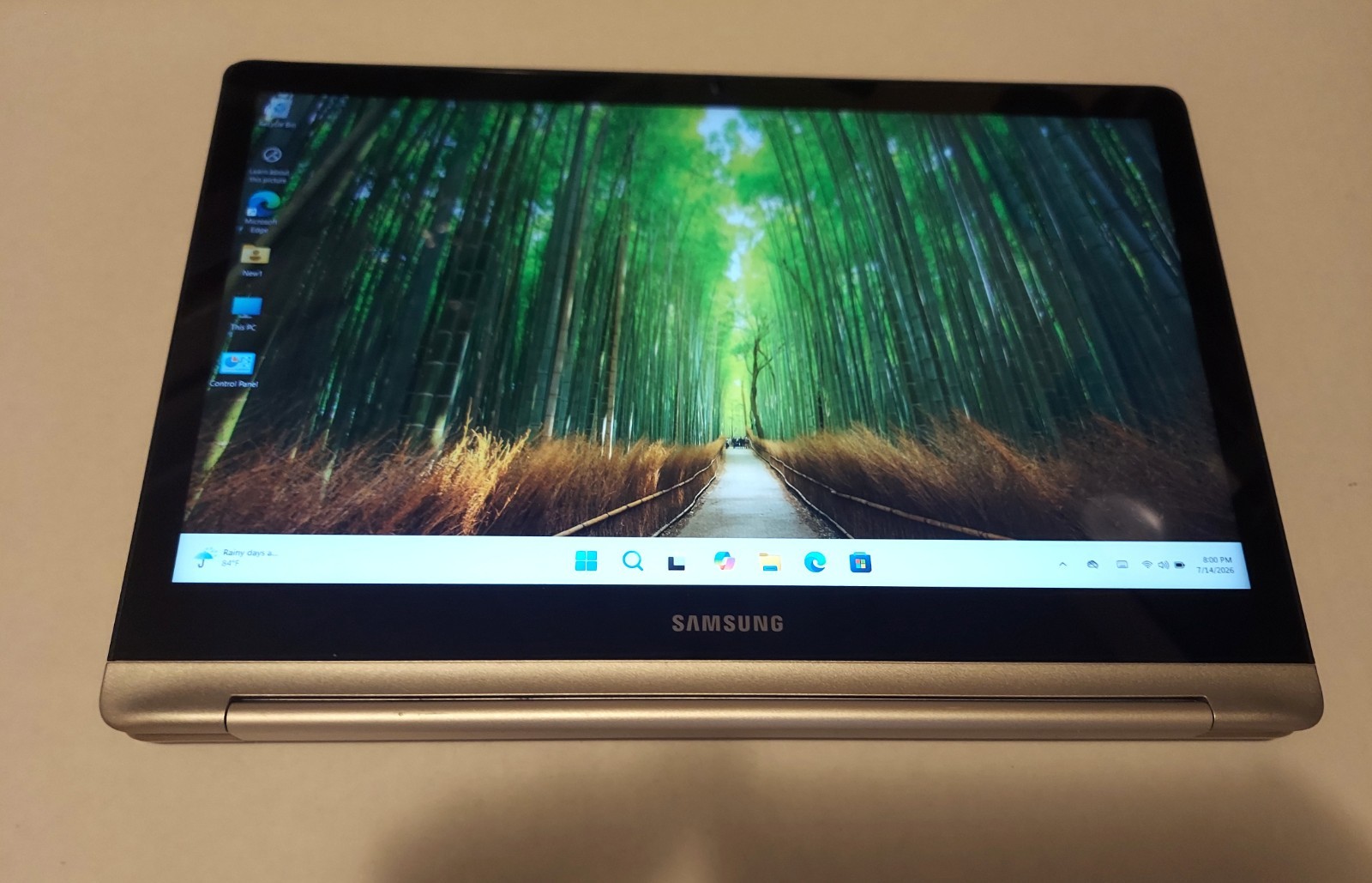 15.6″ Samsung Notebook 7 Spin NP740U5L i7 Touchscreen 16GB RAM 1 TB SSD GPU 2GB