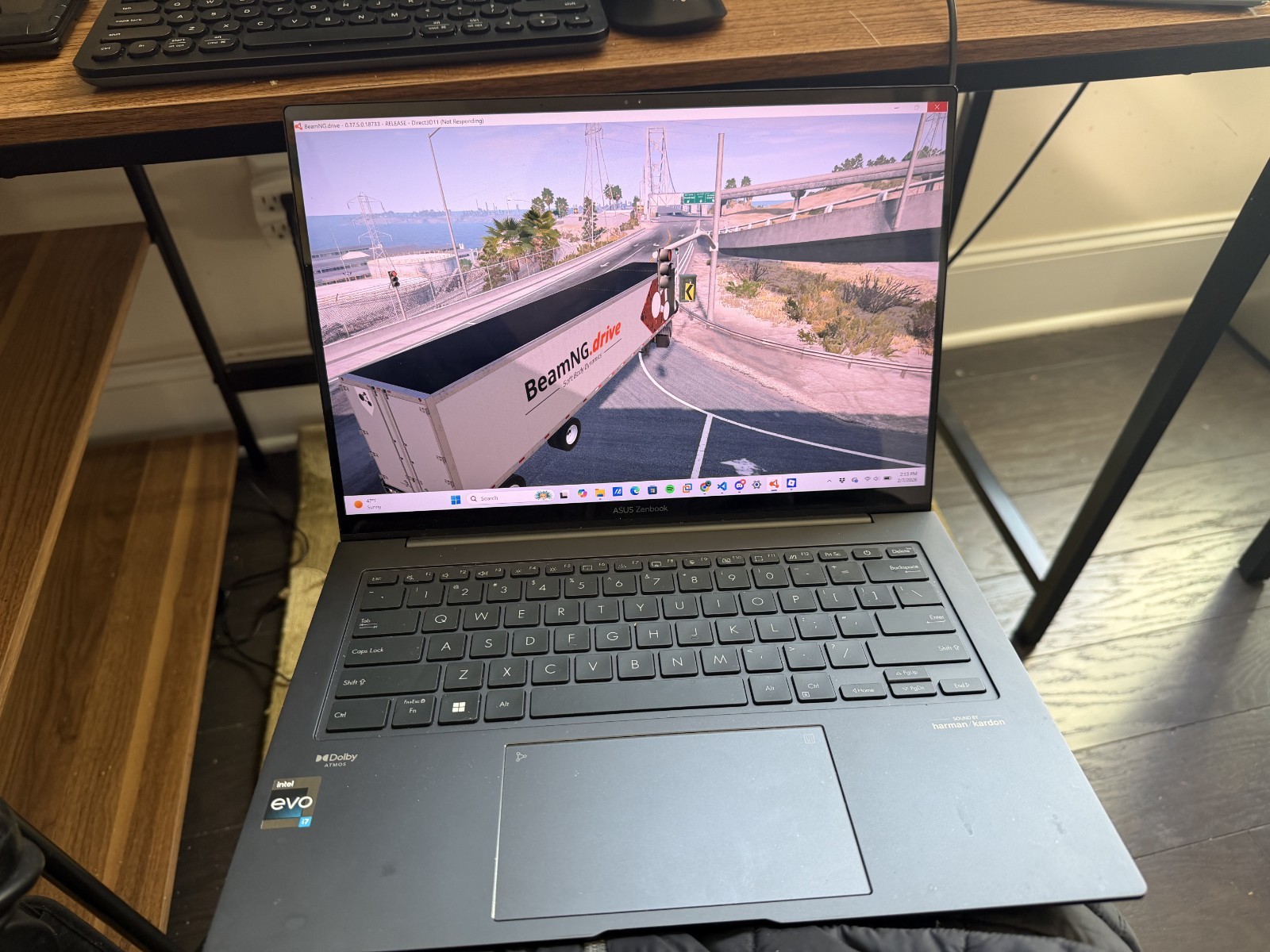 Asus zenbook Intel Core i7 13th Gen i7 13700H -16 GB DDR5 RAM-1 TB SSD