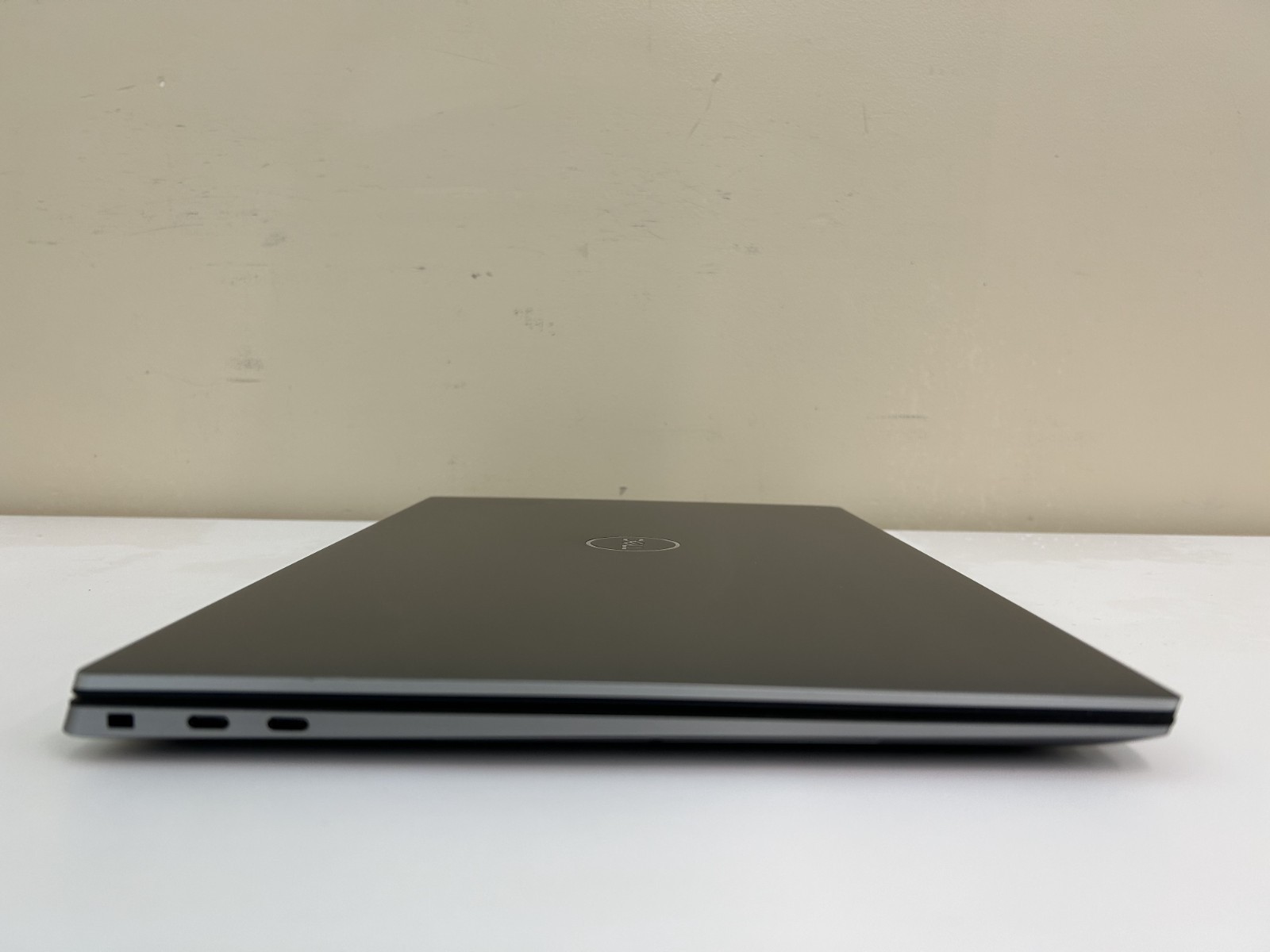 LAPTOP Dell Precision 5550 15.6″ i7-10850H 1 TB NVMe SSD 32GB RAM Win 11 Pro