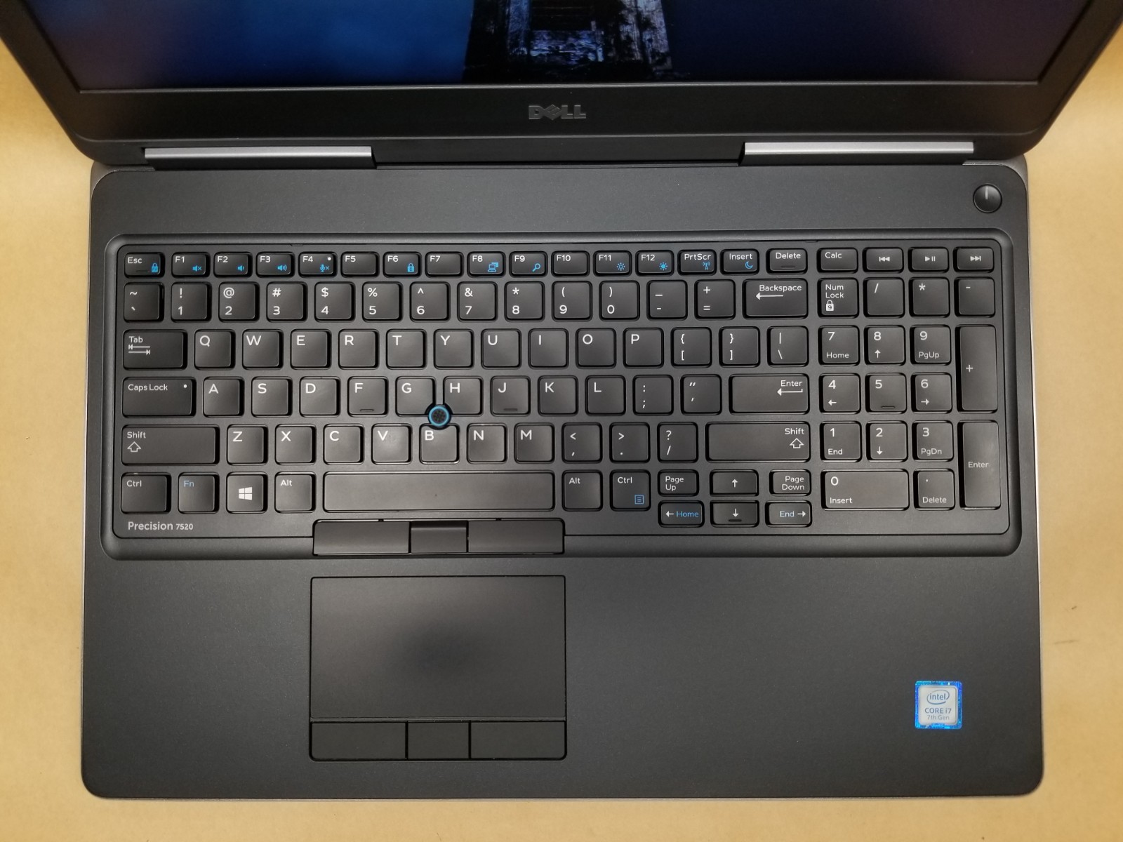 Dell Precision 7520 i7-7700HQ 16GB RAM 256GB SSD & 1TB HDD| Quadro M1200| WIN 11