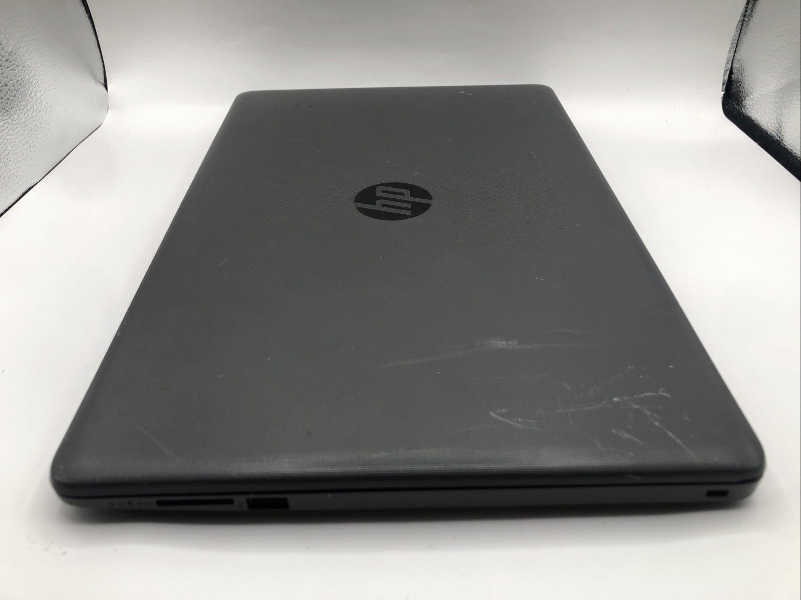 HP Notebook 255 G7 AMD A4-9125 Radeon R3 2.30GHz 4GB RAM 120GB SSD with Adapter