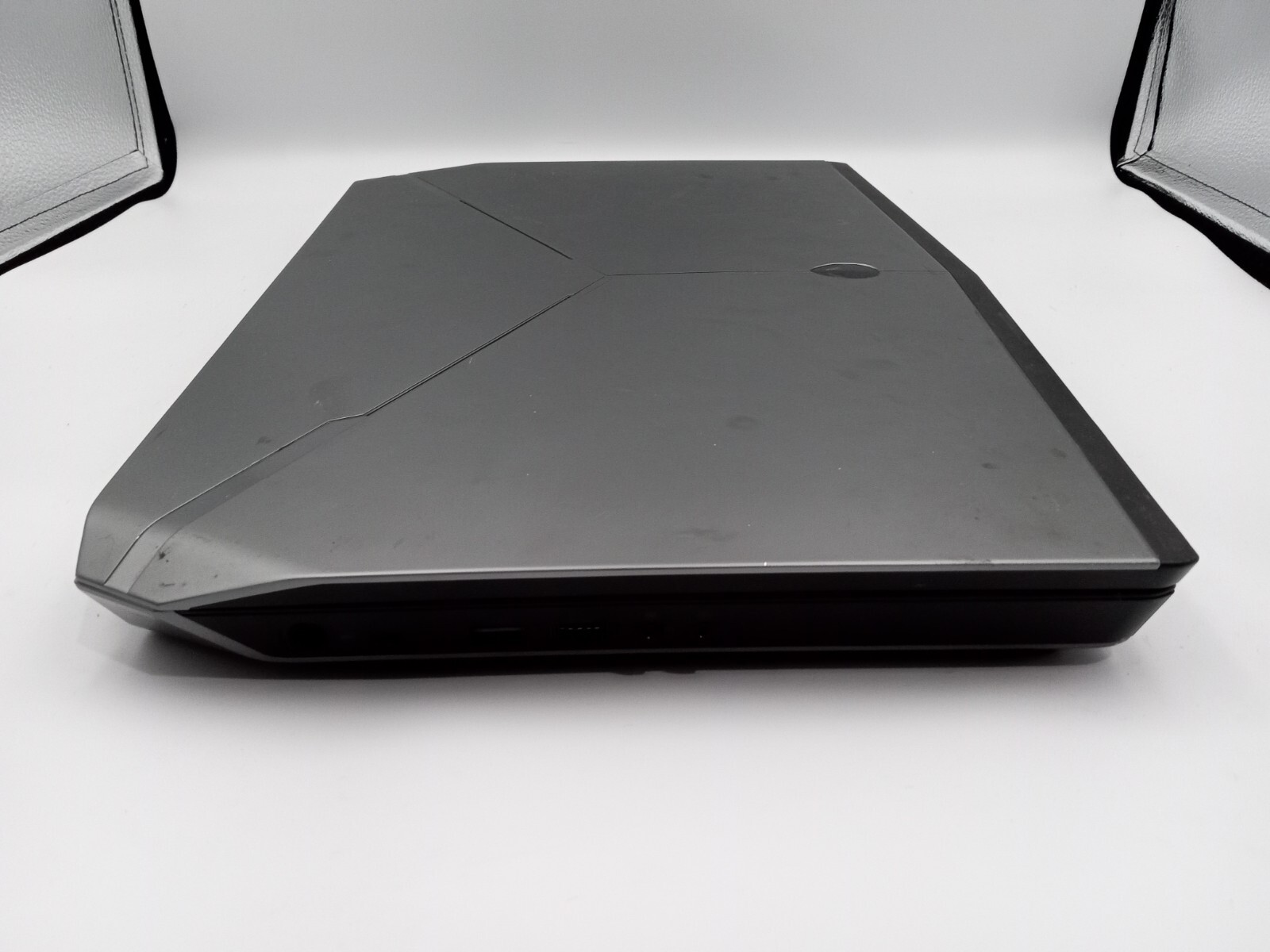 Dell Alienware 15 R2 15″ FHD Laptop Intel i5-6300HQ GTX 965M – PARTS/REPAIR -RR