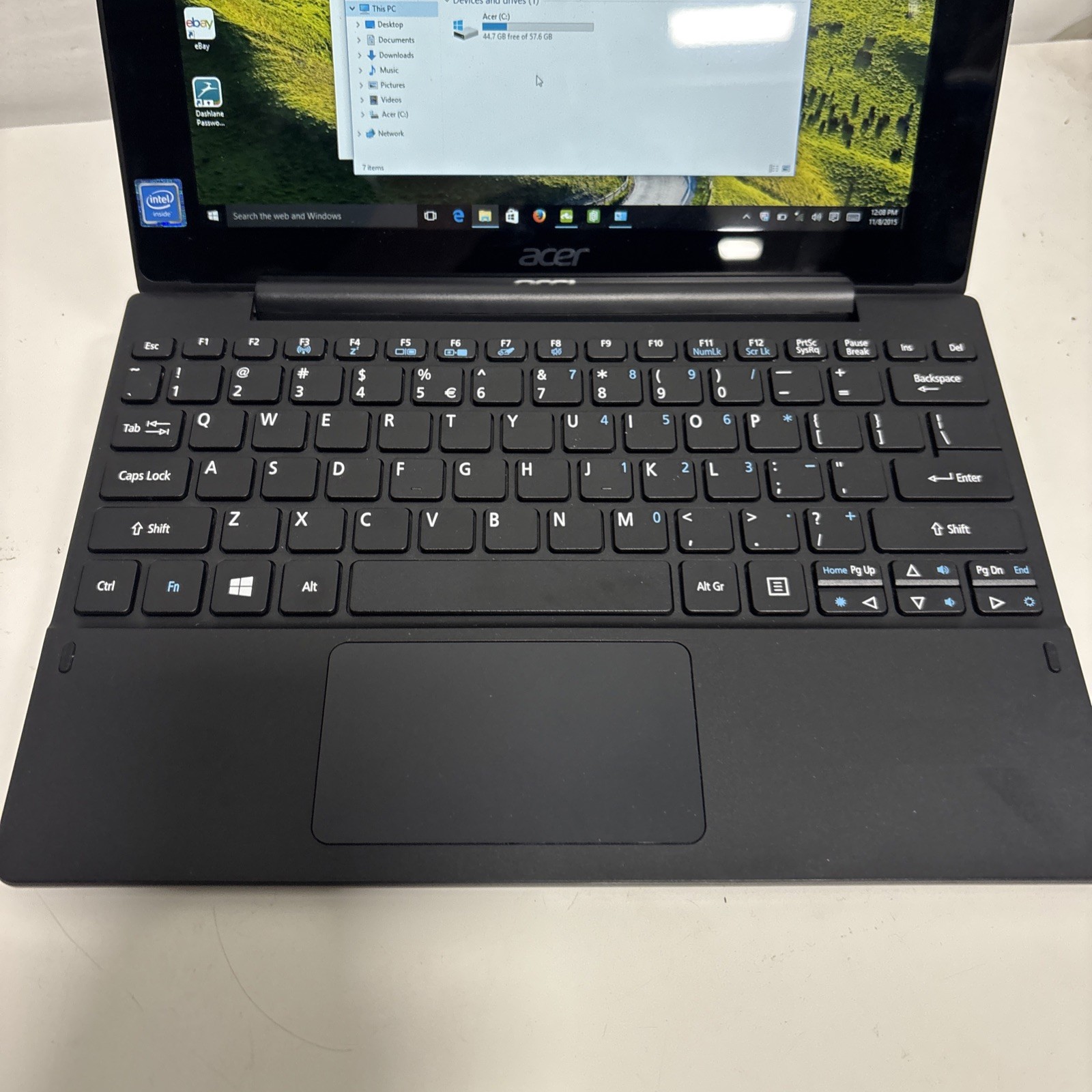Acer Aspire 10e SW3-016 2-in-1 Multi-Touch Laptop/Tablet 1.44 GHz Windows 10