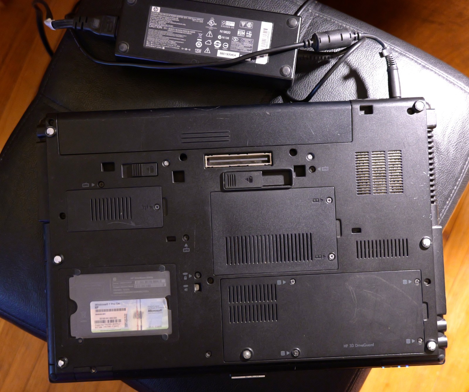 HP elitebook 8540p i7 M620 8GB, no disk/OS