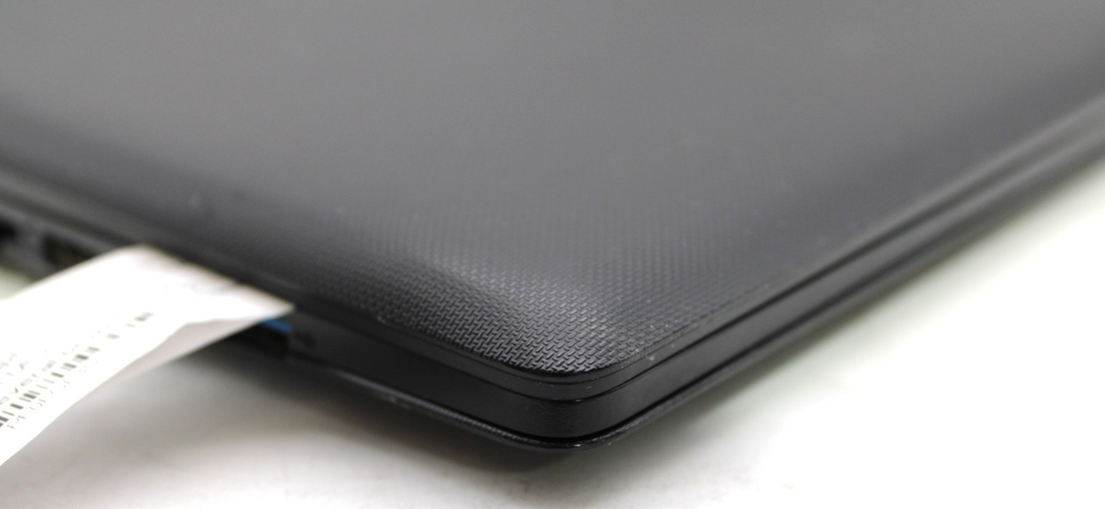 Lenovo G70 i5-5200U@2.2GHz 8GB DDR3 240GB SATA SSD NO OS *USED/TESTED*