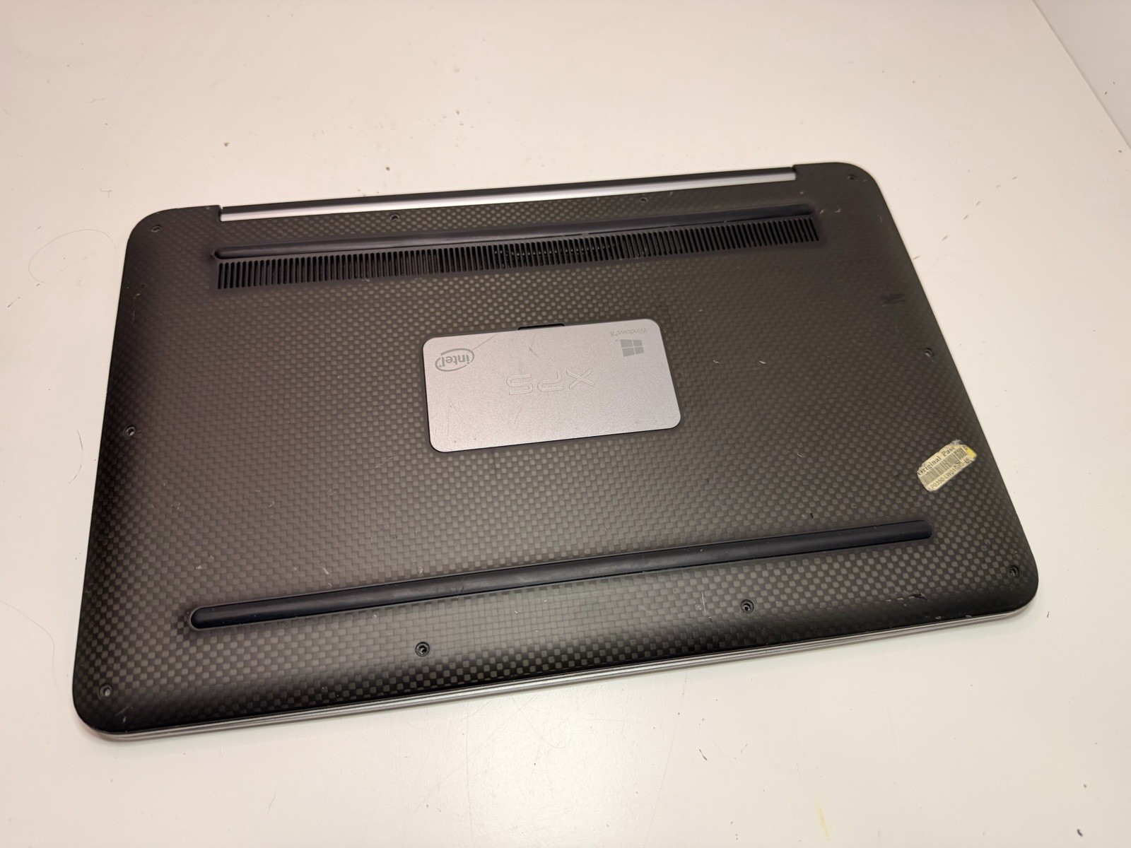 Dell XPS 13 L321X i7-2637M 4GB 128GB SSD 13″ Laptop Boots Damaged Case