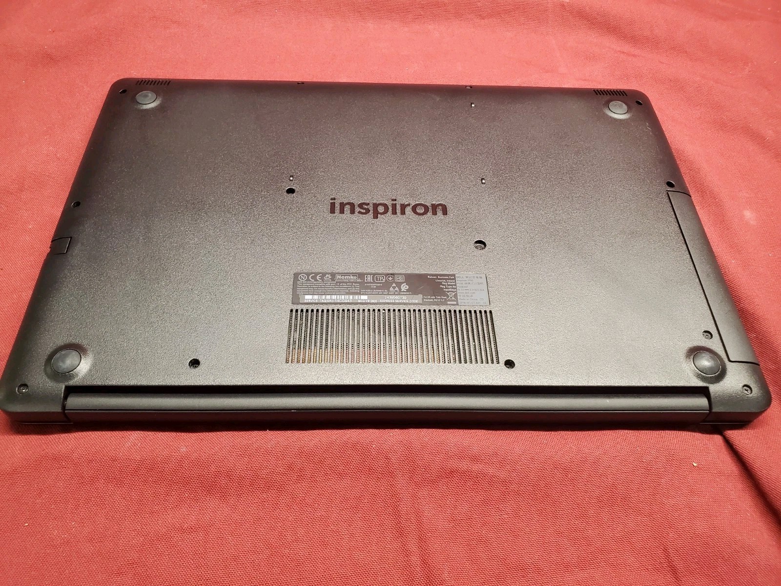 Dell Inspiron 3793 i5 1035G1 1.0GHz/ 8GB/ NO SSD/ 17.3″/ 1920×1080 #2835