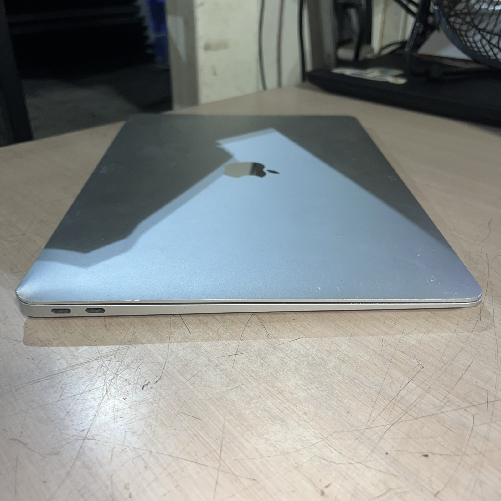 APPLE MACBOOK AIR 13″ SCISSOR,2020 CORE I3-1000NG4 256SSD