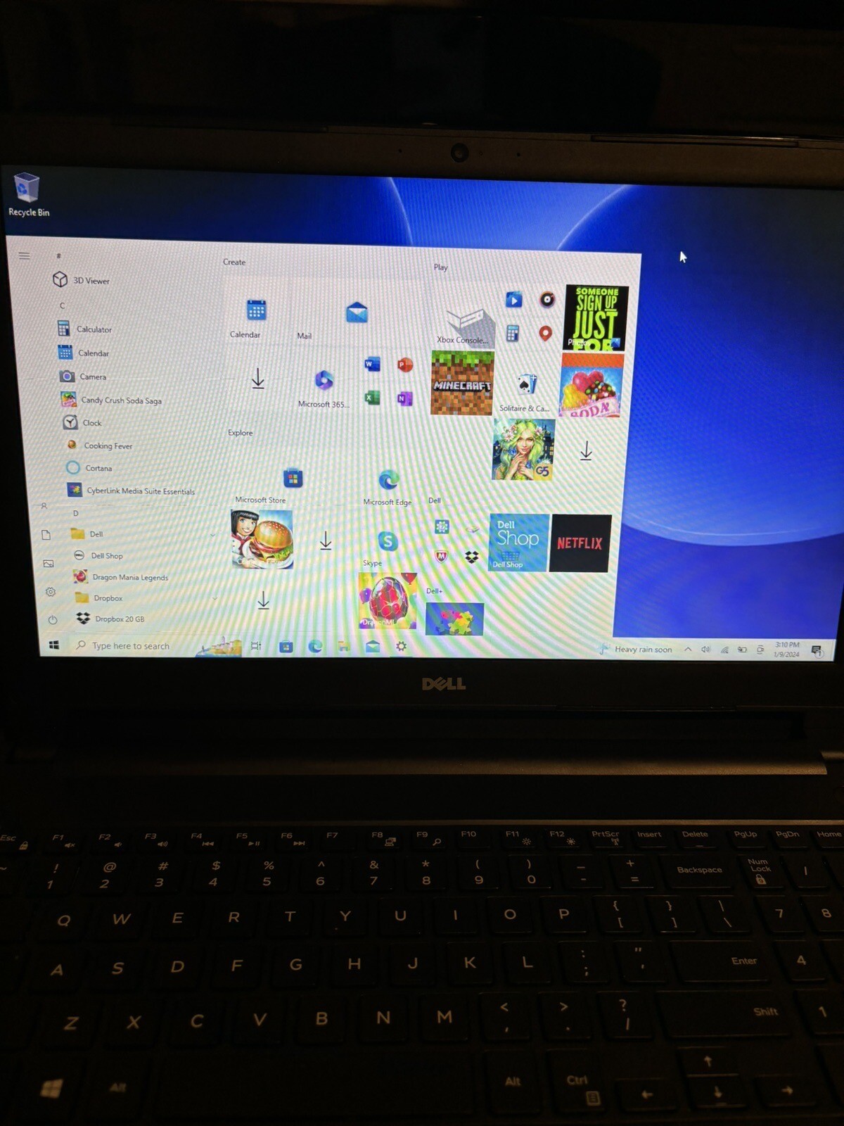 Dell Inspiron 15 5566, i3-7100U @2.4GHz, 6GB RAM, 1TB HDD, Windows 10, *Read*