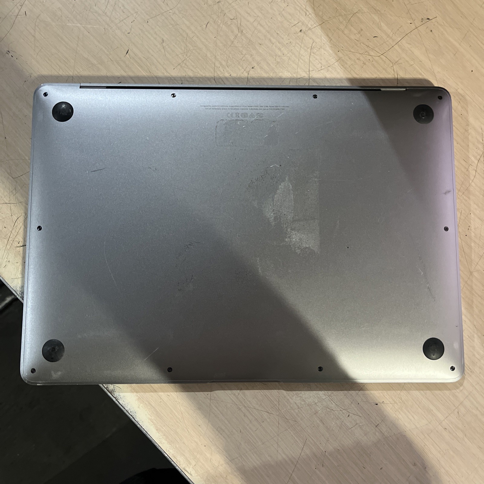 APPLE MACBOOK AIR 13′ LATE 2018 CORE I5-8210Y 1.6GHZ 8GB RAM 128SSD
