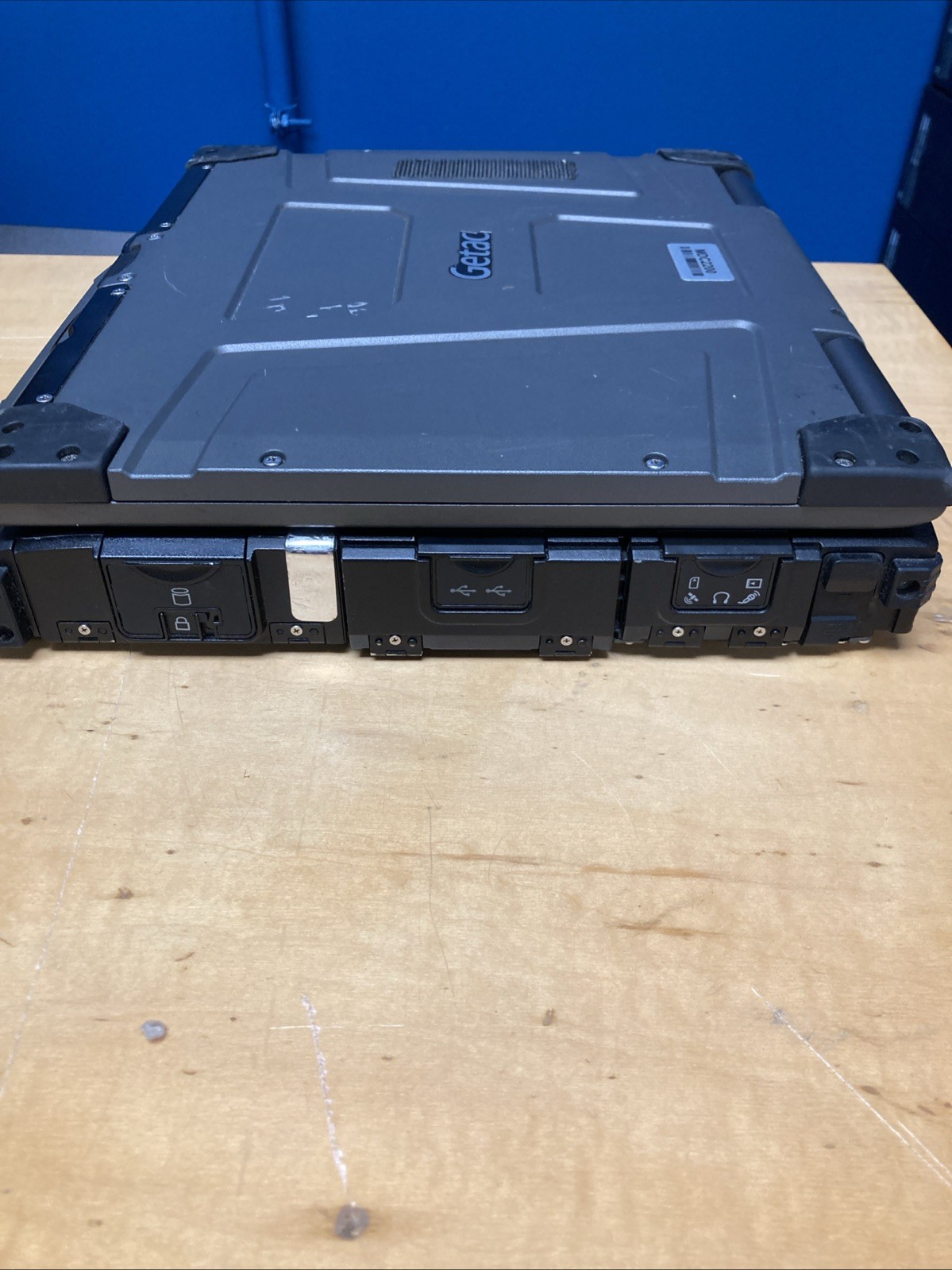 Getac B300 G6 Rugged Laptop i7-6500U 2.6GHz No Ram No Ssd No Caddy