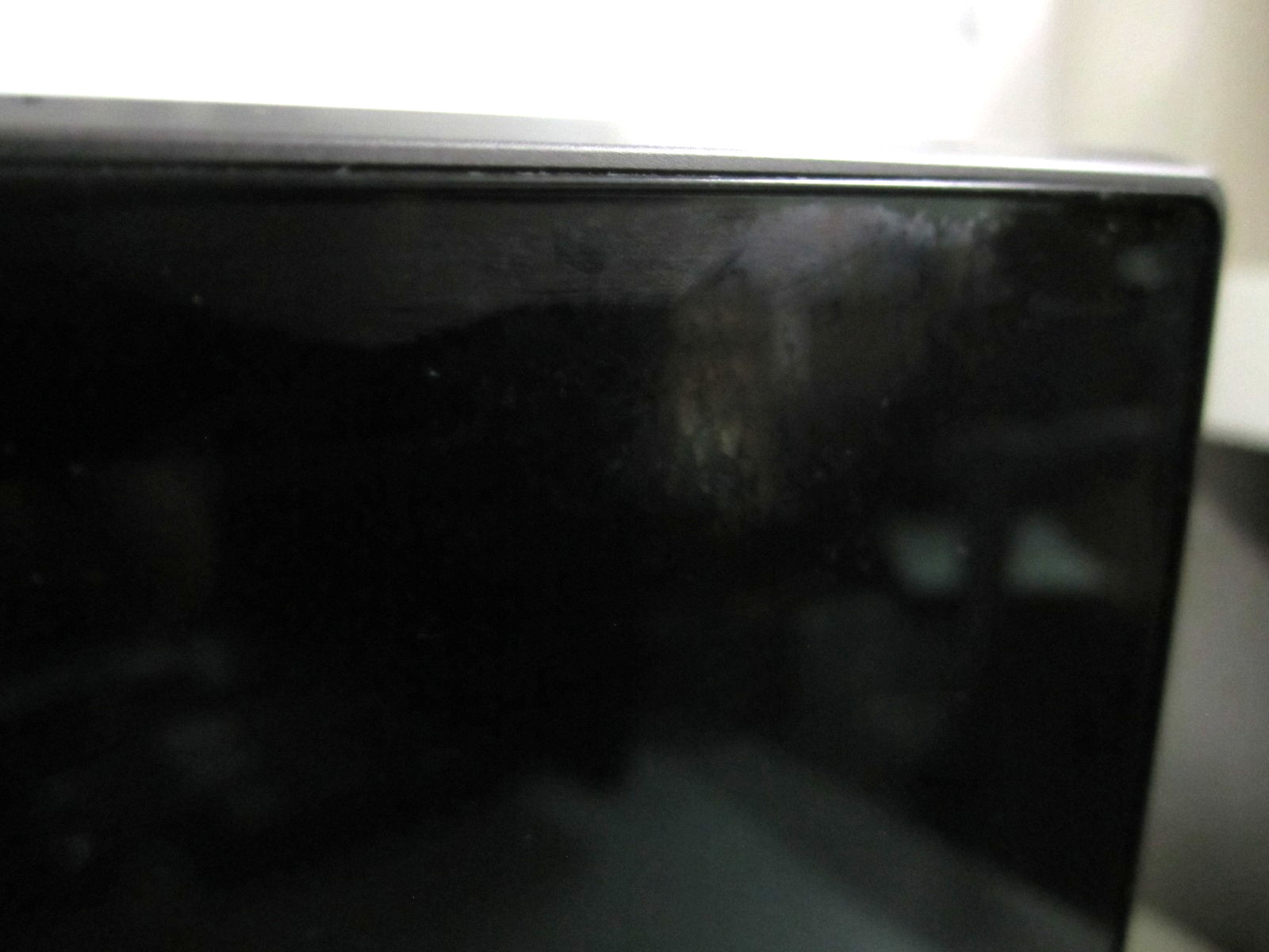 Lenovo ThinkPad X1 Yoga Gen 5 i7-10610U 1.8Ghz 16GB 256GB NOOS LAPTOP + AC READ