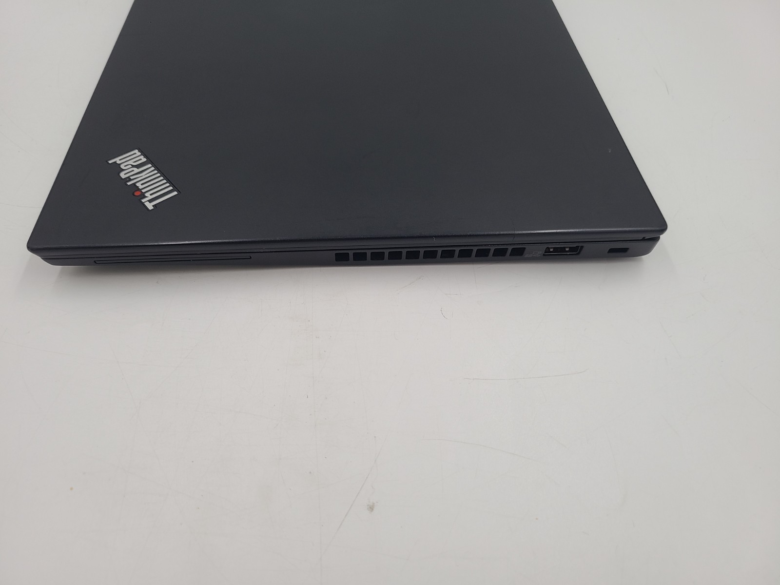 Lenovo ThinkPad T490s i5-8365U 1.60GHz 16GB Ram 256GB SSD Win 11 Pro