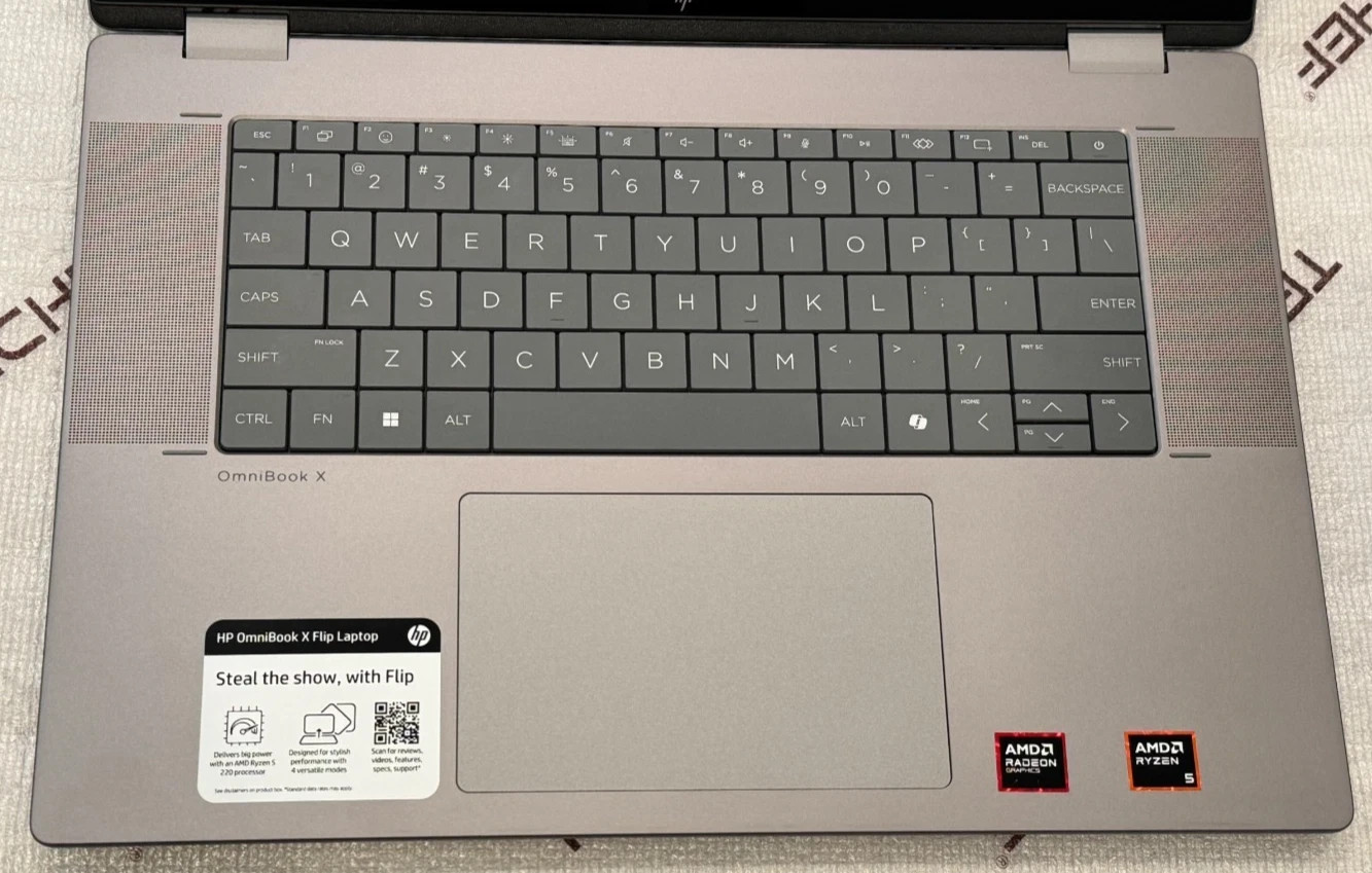 HP OmniBook X Flip 2-in-1 16″ 2K Touch Laptop Ryzen 5 220 8GB 512GB 16-be0003dx