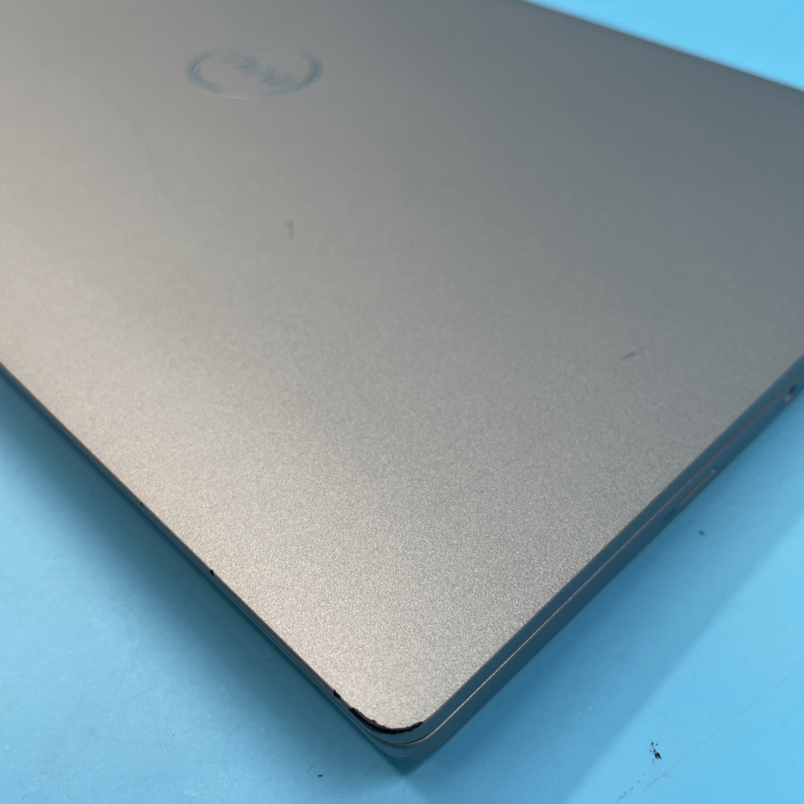 Dell Latitude 5420 | i7-1185G7 | 16GB RAM | 256GB SSD | NO OS | 49% BATT