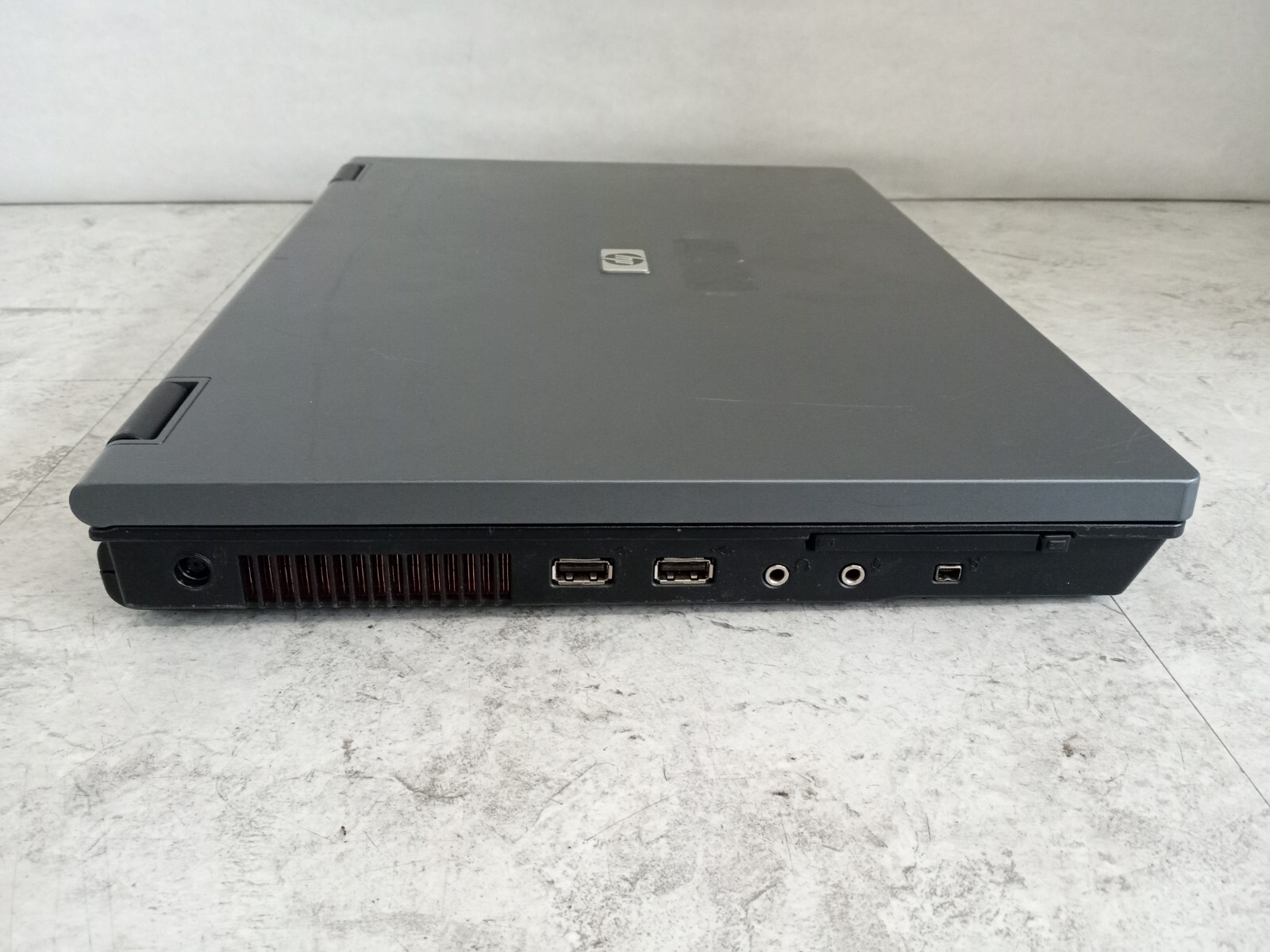 HP Compaq 6710b 15.4″ Laptop Intel Core 2 Duo 2GB RAM 120GB HDD Windows XP -RR