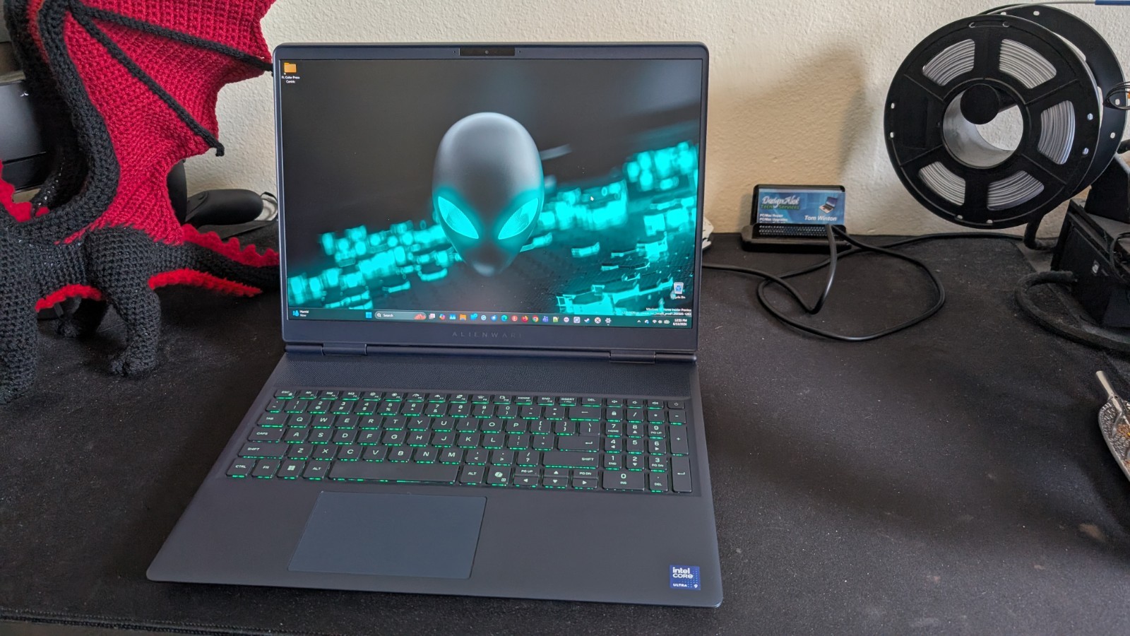 Alienware 16X Aurora AC16251 Ultra 9 275HX 2.7GHz RTX 5060 32GB RAM 1TB SSD 16″