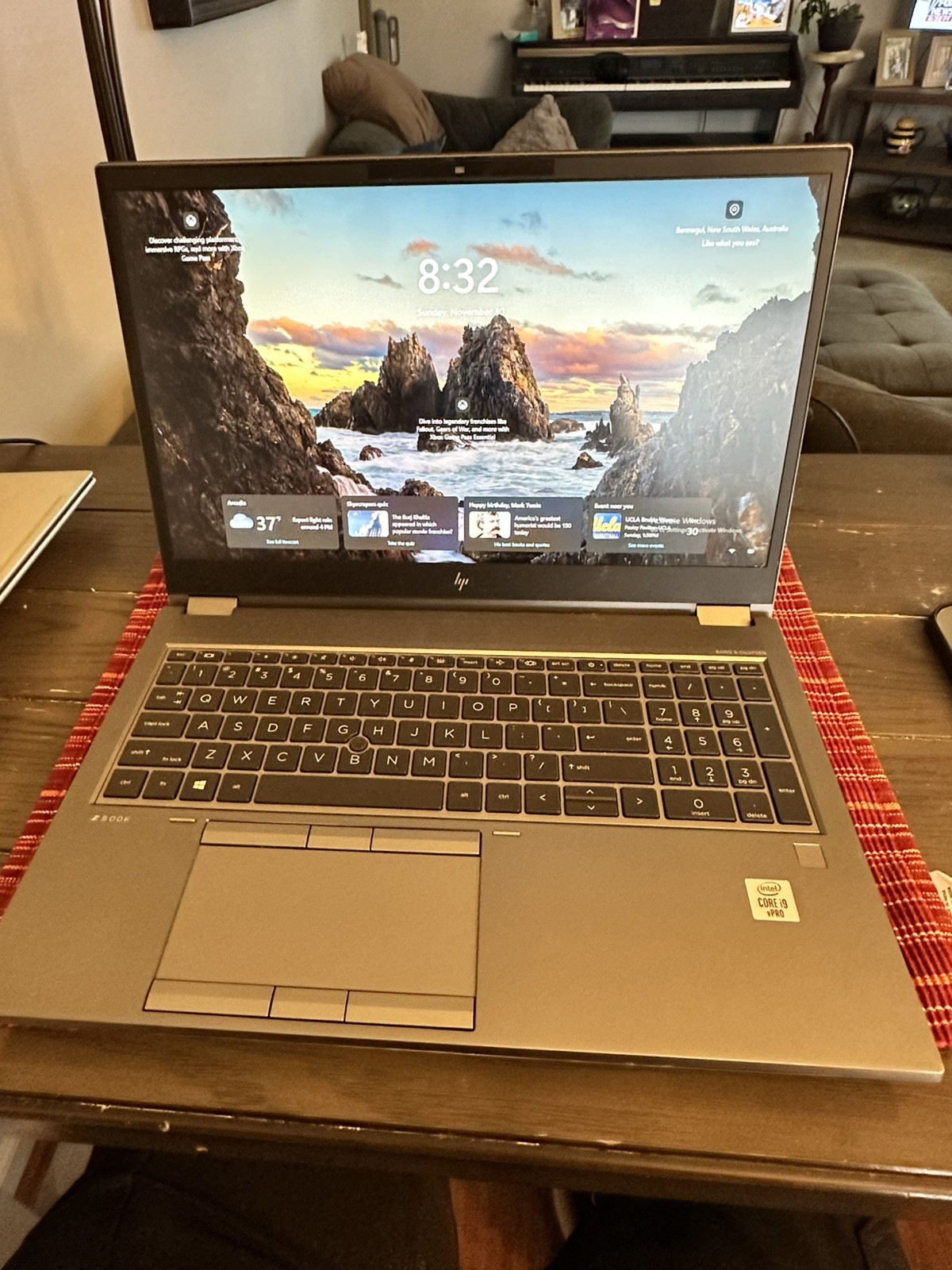 HP ZBook Fury 15 G7 i9-10885H 16 GB 512GB SSD win 11
