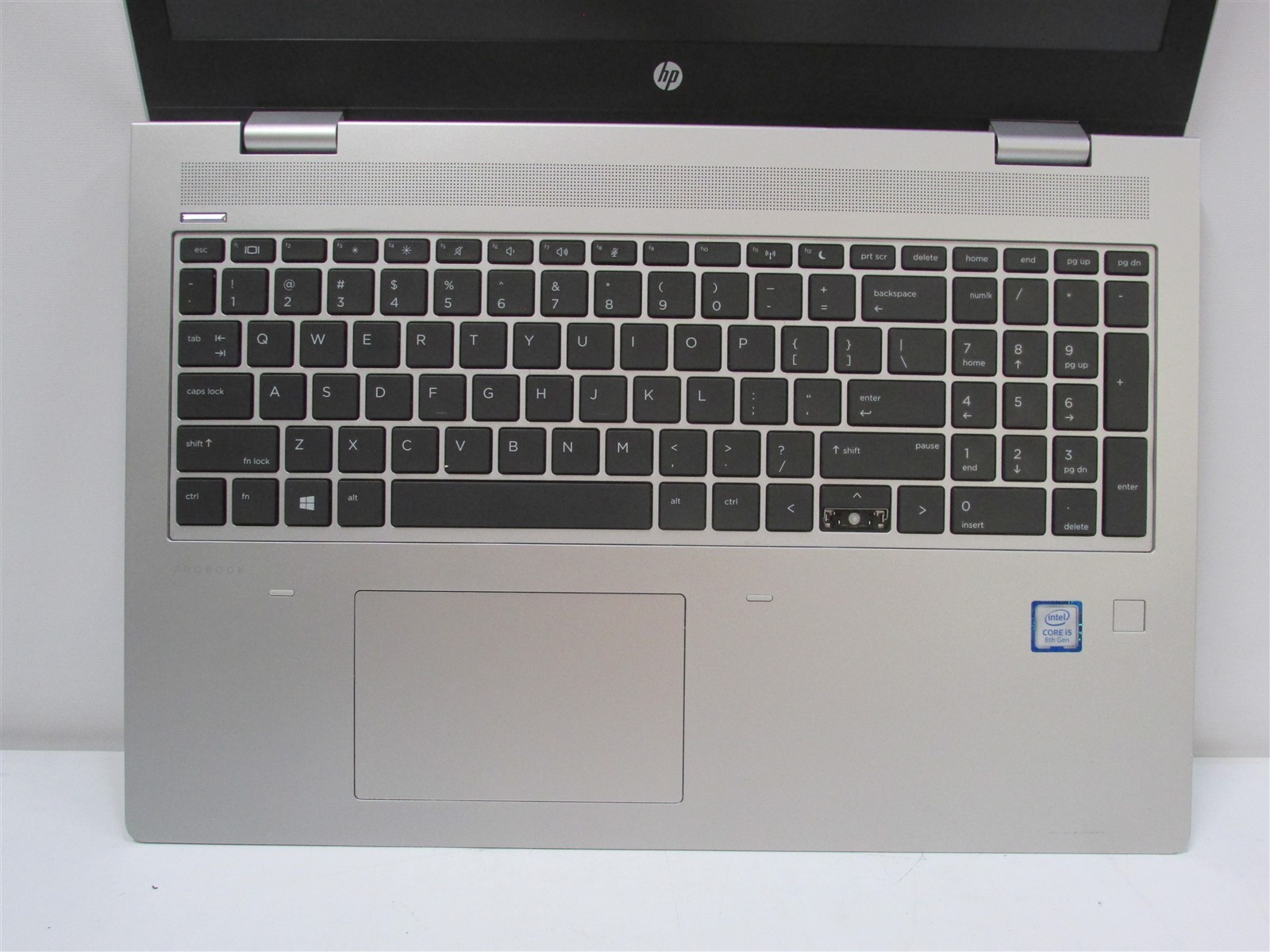 HP Probook 650 G5 i5-8265U 1.6GHz 16GB RAM 256GB m.2 15.6″ Win 11 Home MISS KEY