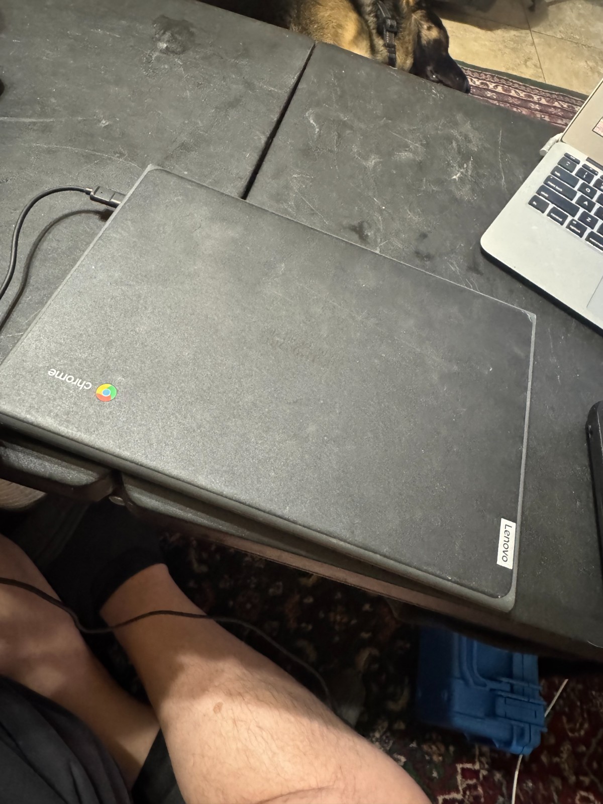 Lenovo Chromebook 100e 2nd Gen Black w/power cord Parts Not Working w/free ship!
