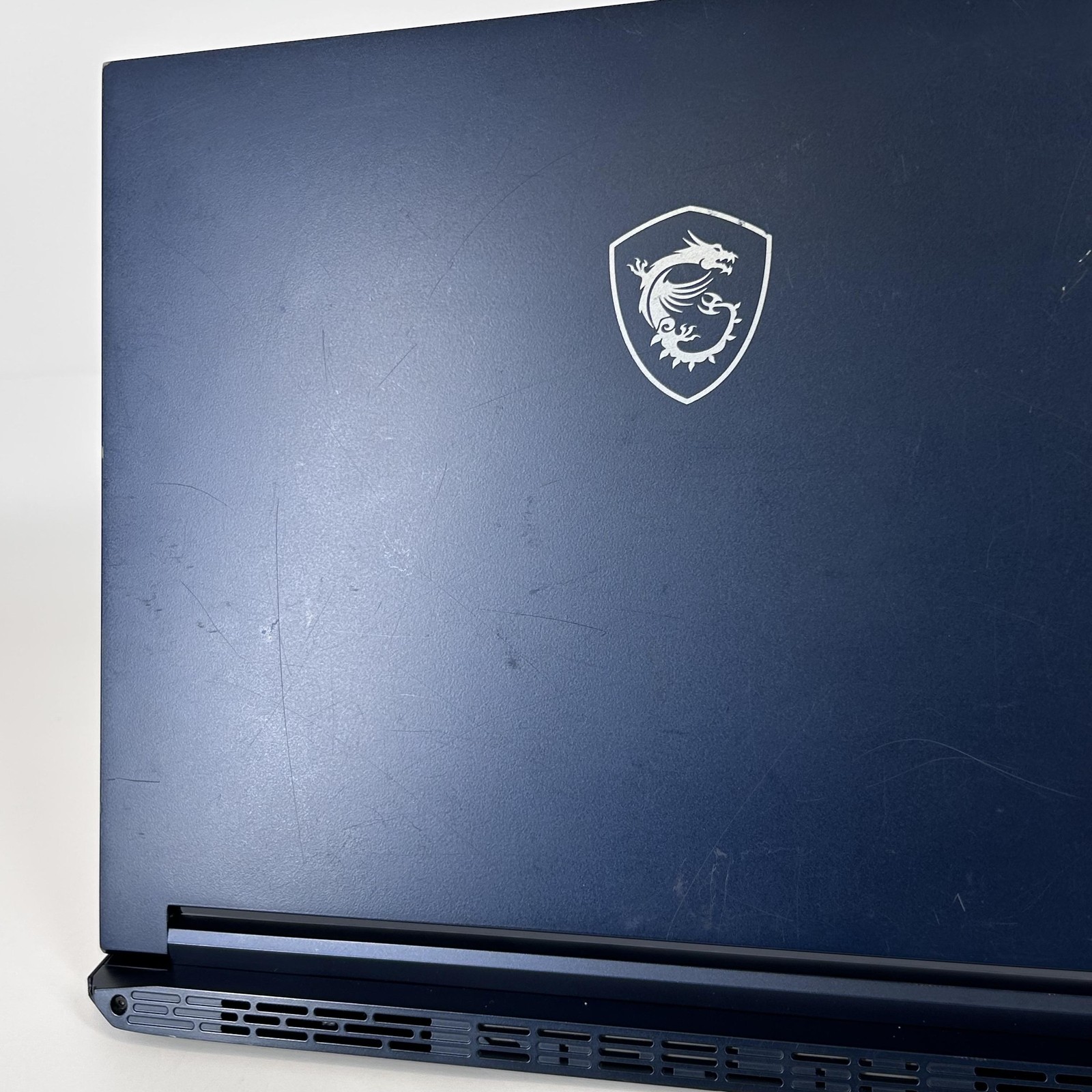 MSI Stealth 14 Studio 14 FHD+ 2.4 GHz i7-13620H 16GB 1TB SSD RTX 4060 Fair