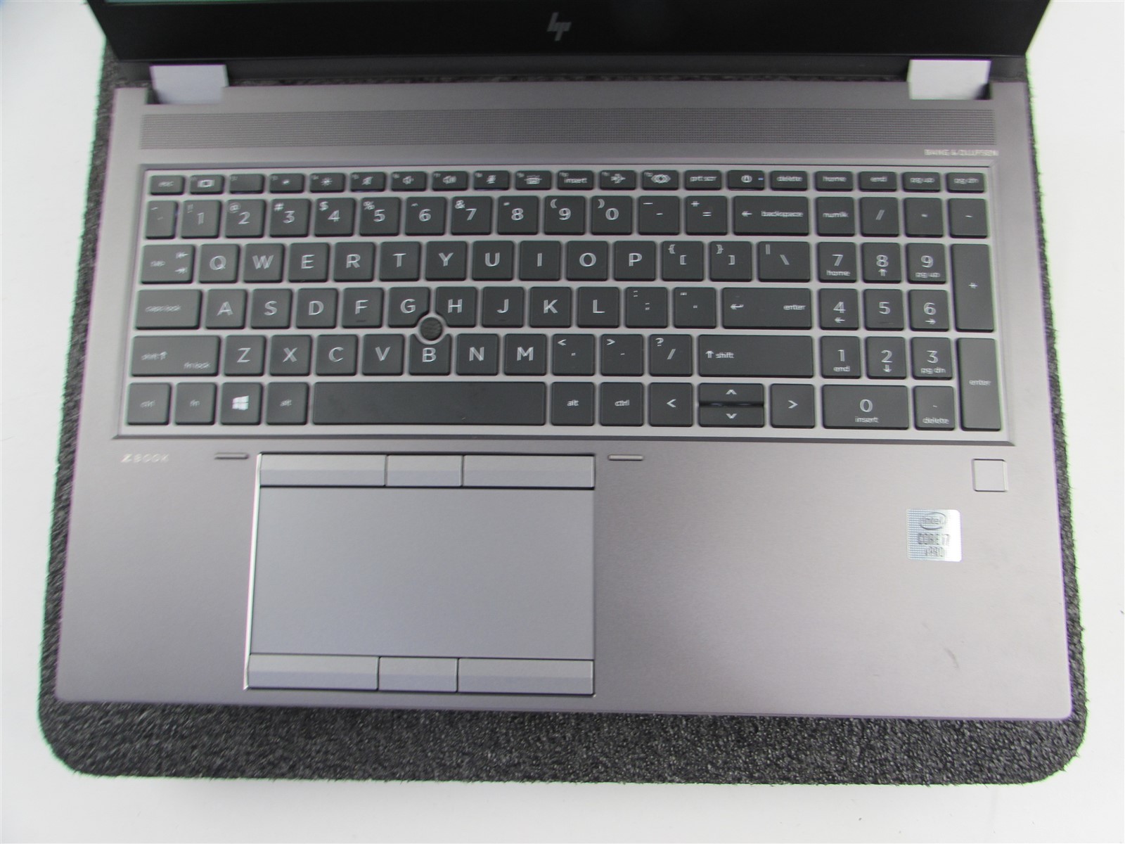 HP ZBOOK FURY 17 (G7) I7-10850H 512GB SSD 32GB RAM NVIDIA QUADRO RTX 3000 WIN 11