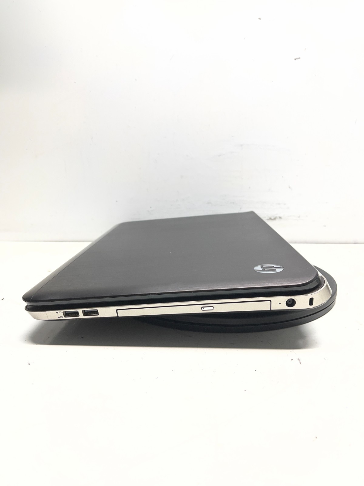 HP Pavilion dv7-6c95dx Intel Core i7-2670QM 2.20GHz 8GB NO HDD