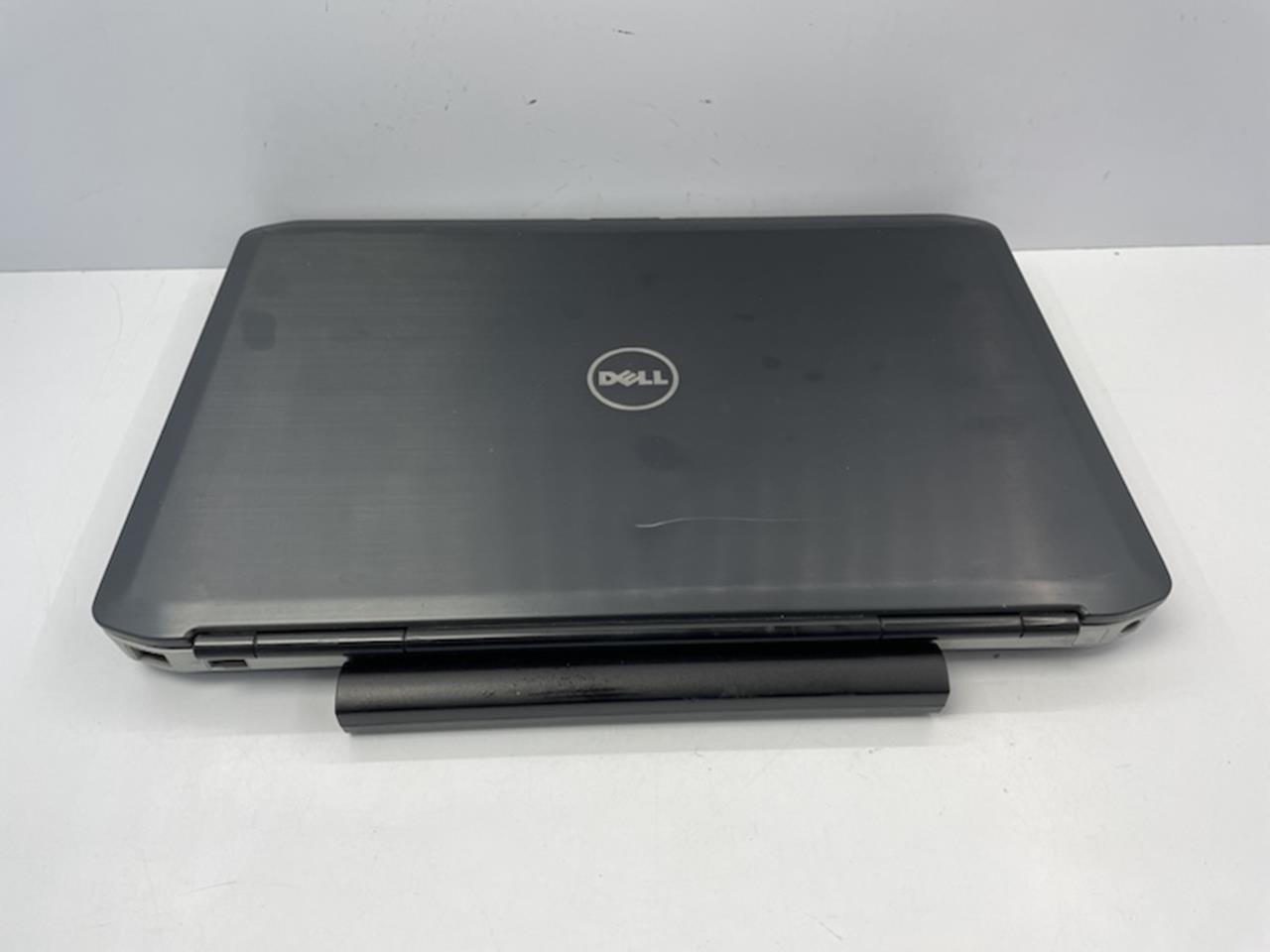 DELL LATITUDE E5530 NON-VPRO Laptop Intel Core i5-3210M 2.50GHZ + 4GB No HD/OS