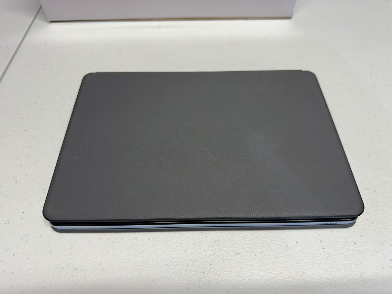 Lenovo Ideapad CT-X636F 10.1″ (128GB,MediaTek 2.00GHz,4GB) Chromebook