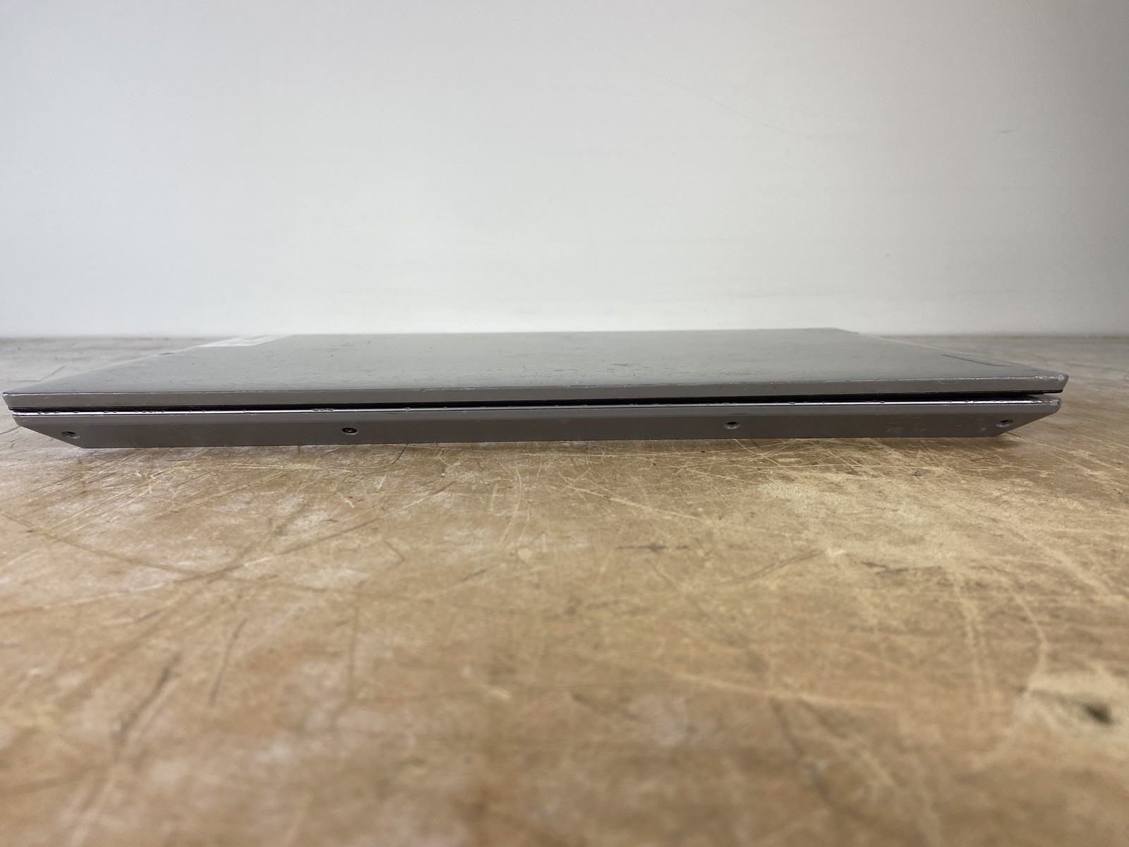 LENOVO IDEAPAD L340-15API AMD RYZEN 3 3200U @ 2.6GHz, 8GB RAM, NO HDD/OS-(PARTS)