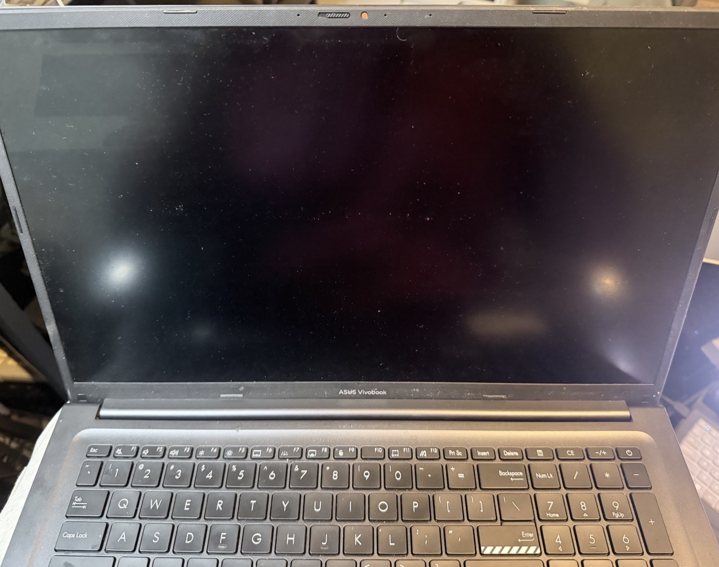 ASUS Vivobook 17X K3704V 17.3″ FHD | i9-13900H | 8GB RAM | NO SSD