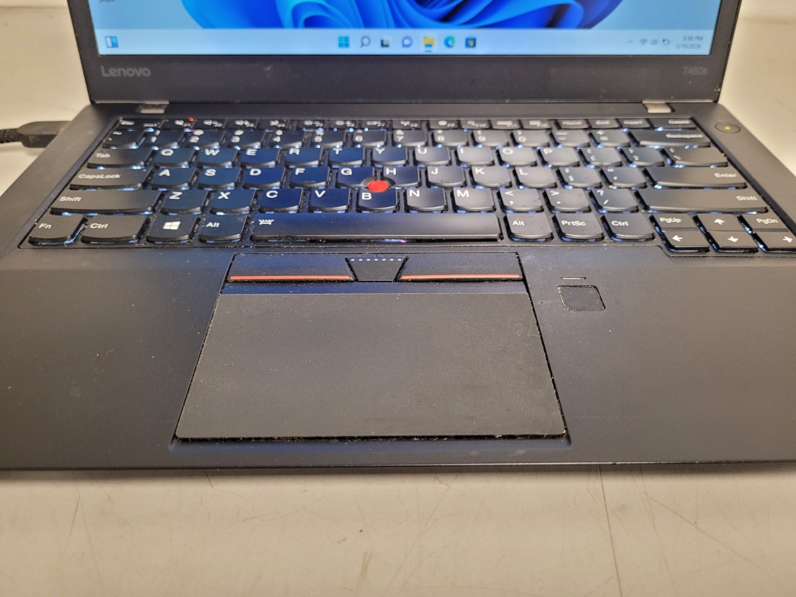 Lenovo ThinkPad T460s 14″ i7-6600u 2.6gh 8gb ram 500gb ssd w11p charger PC0BPN4M